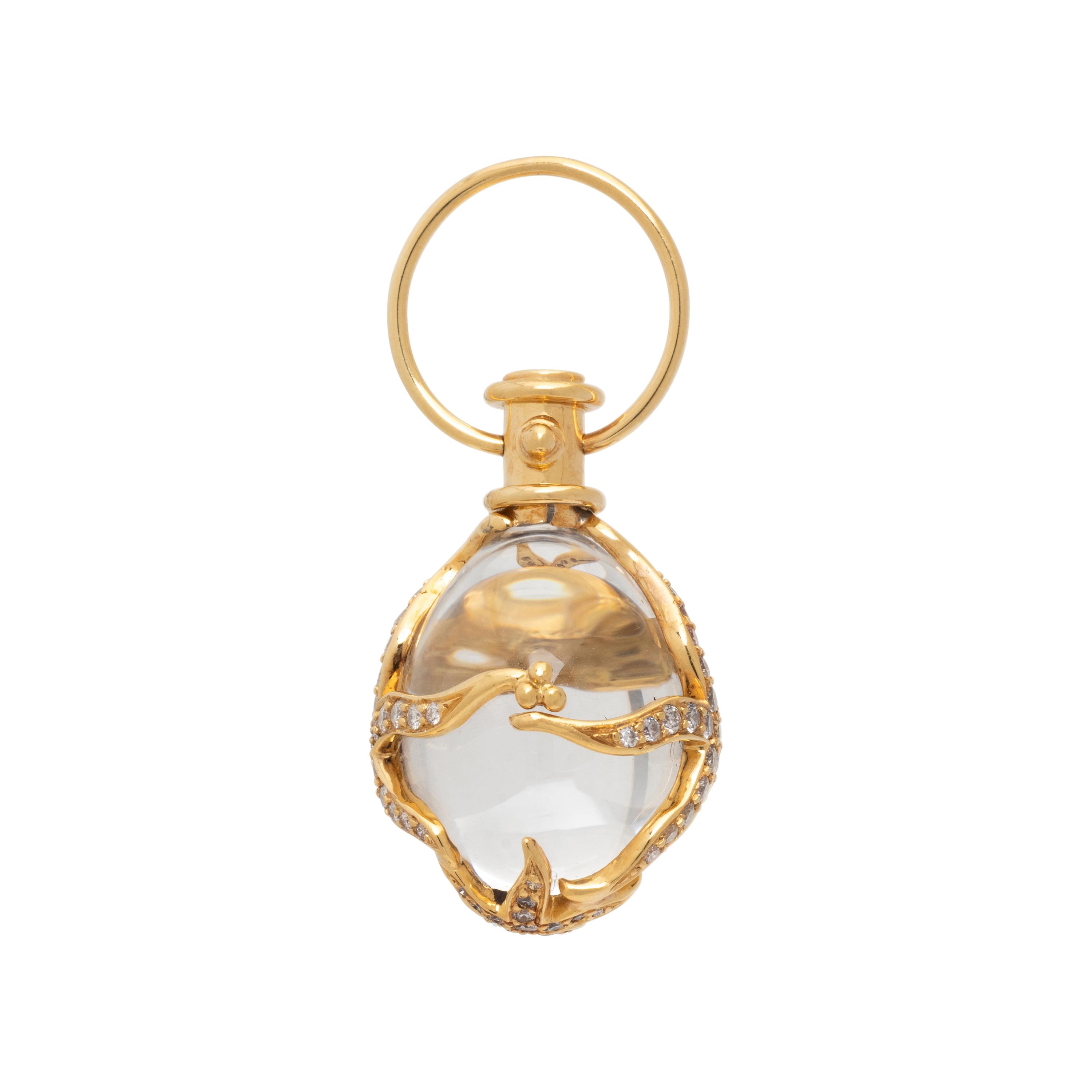 TEMPLE ST. CLAIR, YELLOW GOLD AND ROCK CRYSTAL 'MEDIUM DIAMOND SEA STAR AMULET' PENDANT