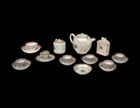 18 Chinese Export Porcelain Tea Articles