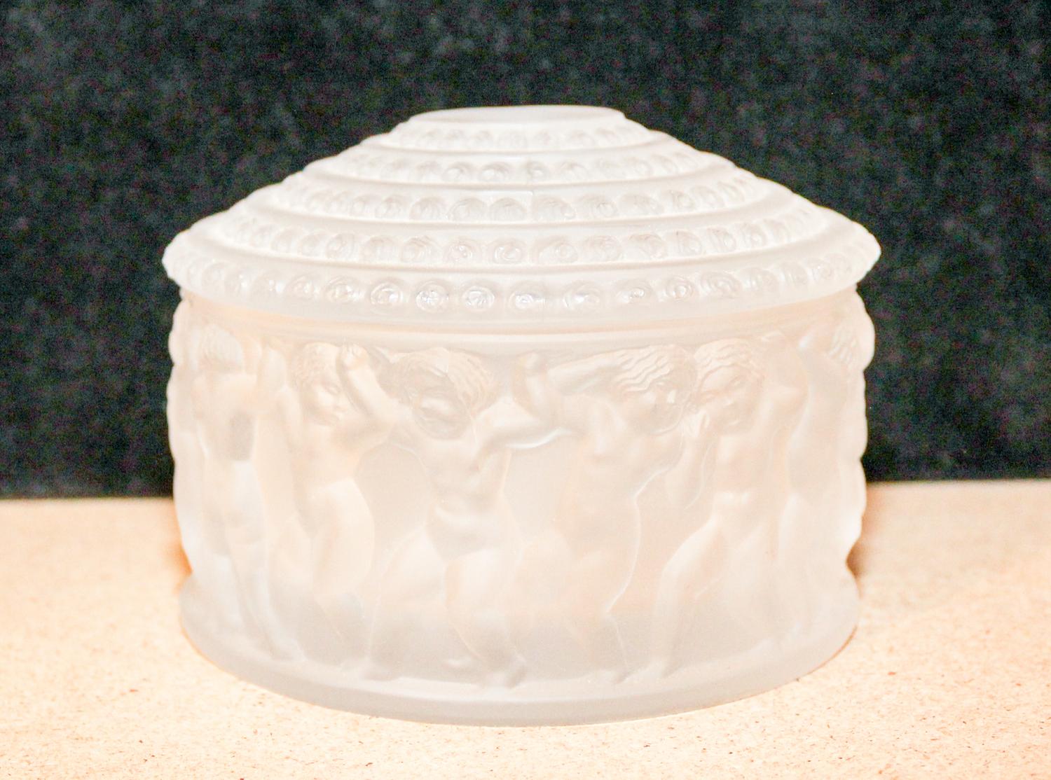 A Lalique Molded and Frosted Glass Powder Box Diameter 4 3/8 inches. — SECOND HALF 20TH CENTURY