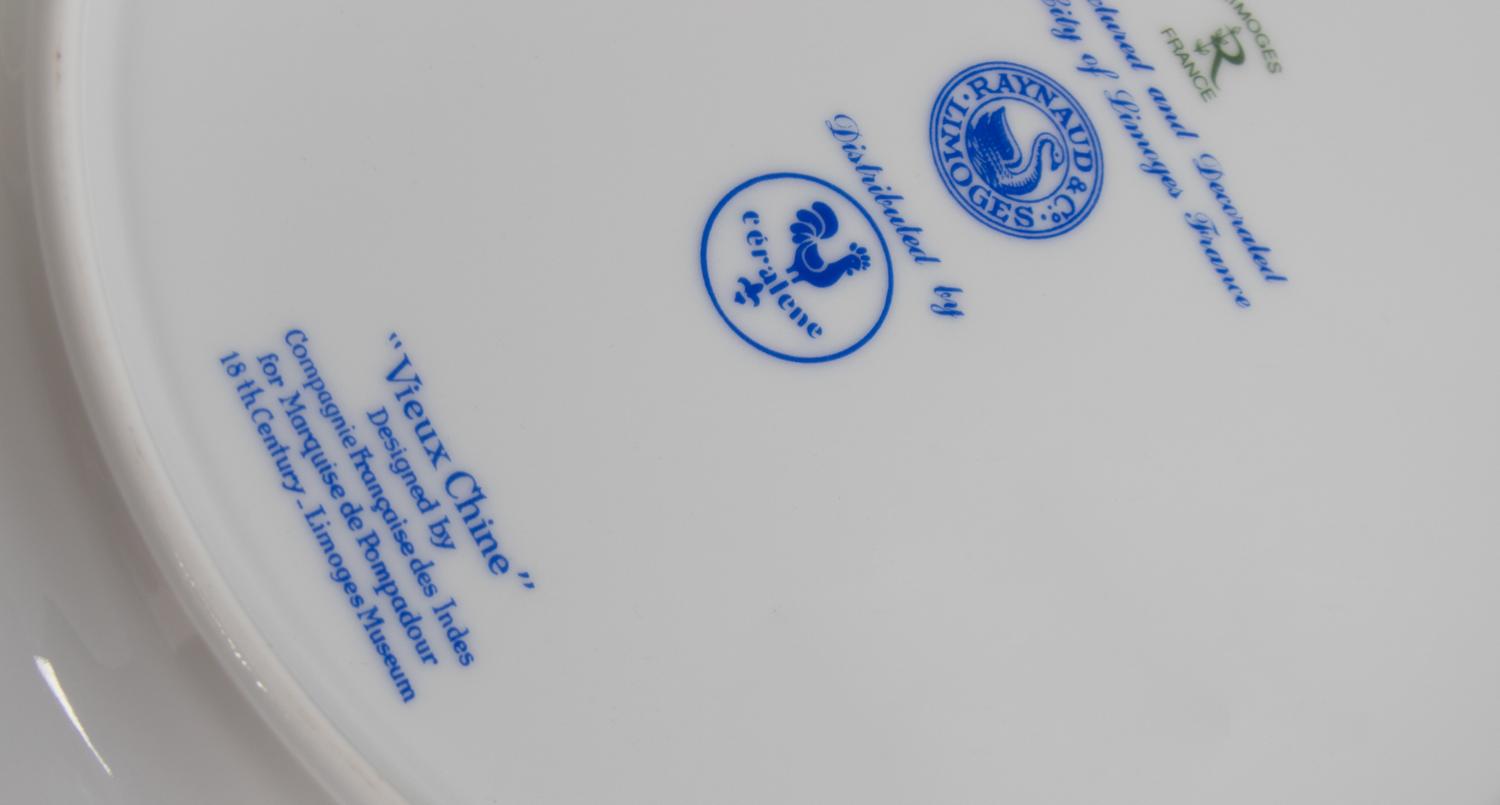 A Limoges Porcelain Vieux Chine Dinner Service