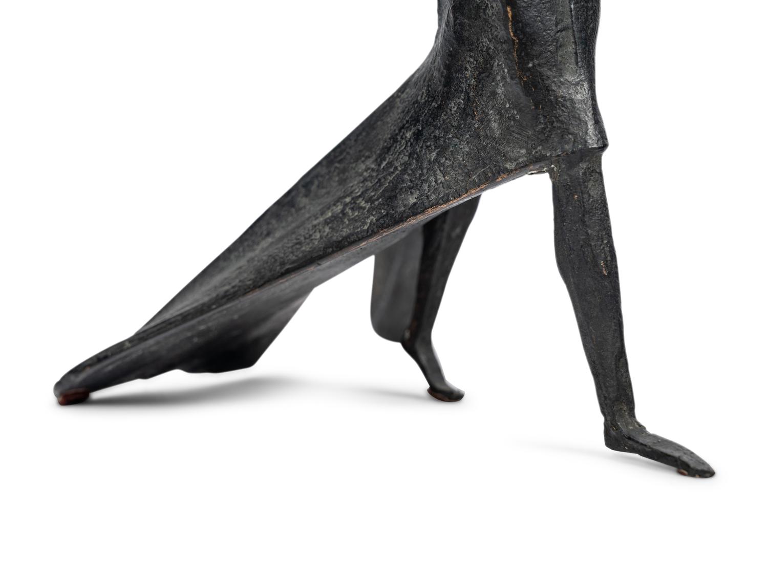 Maquette VII Walking Woman