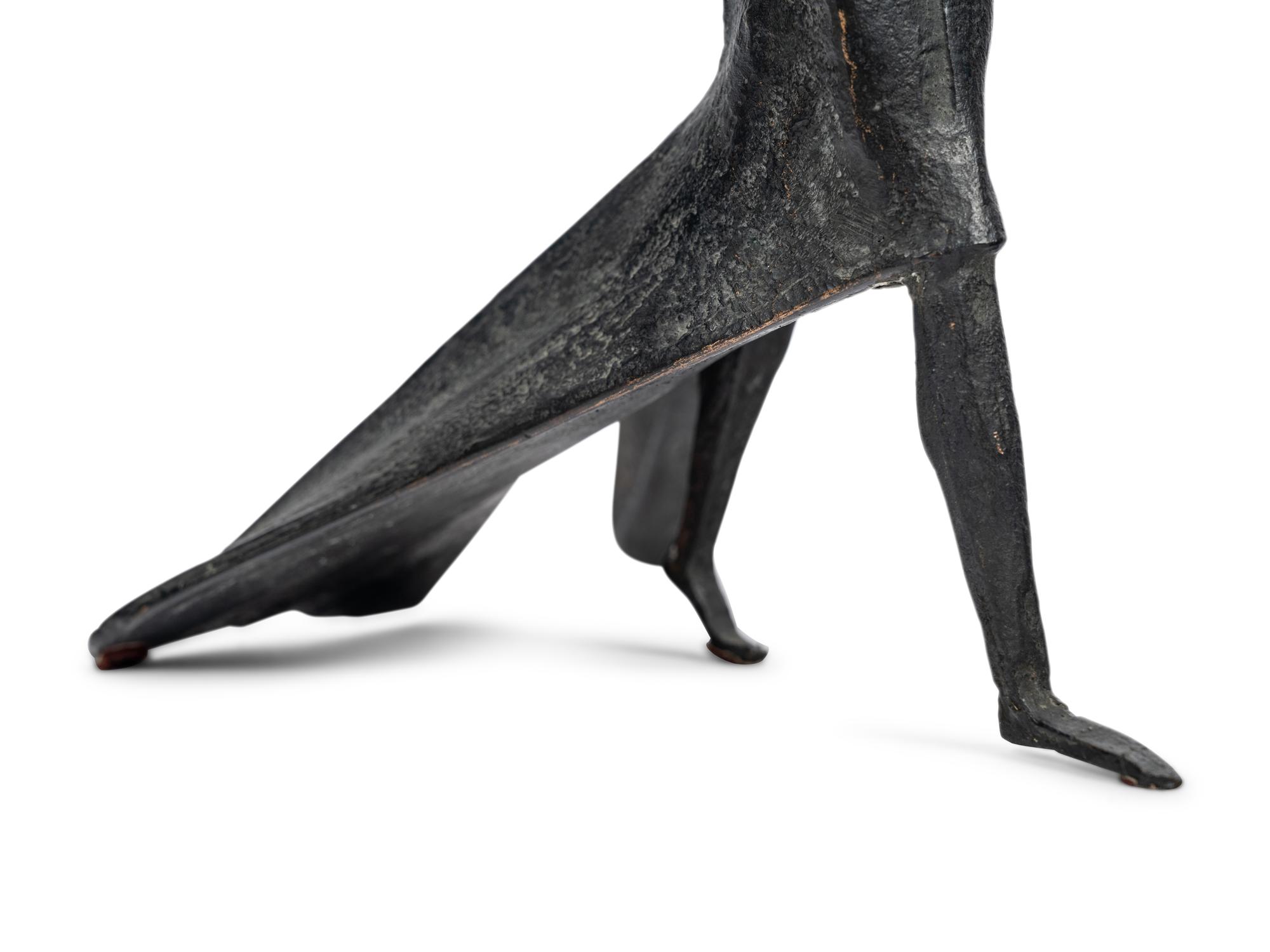 Maquette VII Walking Woman