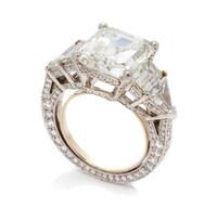 A Platinum and Diamond Ring, 9.69 dwts.