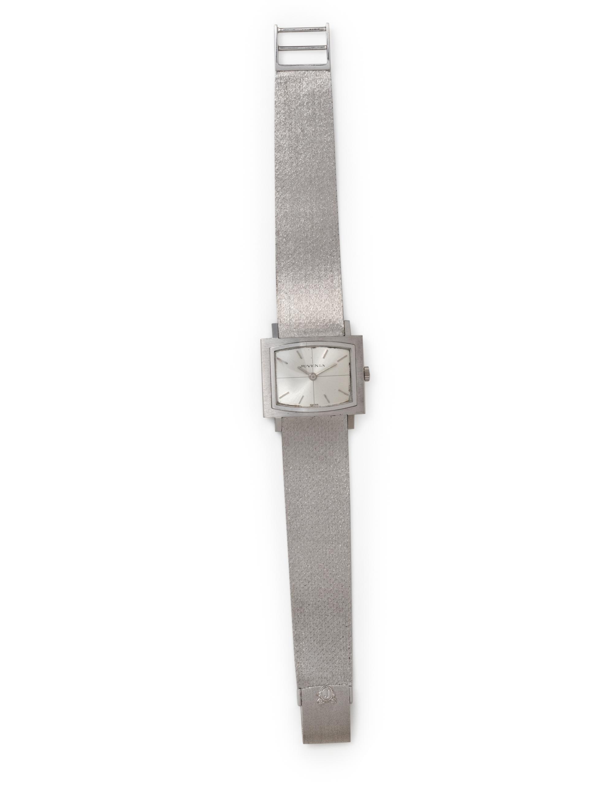 JUVENIA, 18K WHITE GOLD WRISTWATCH