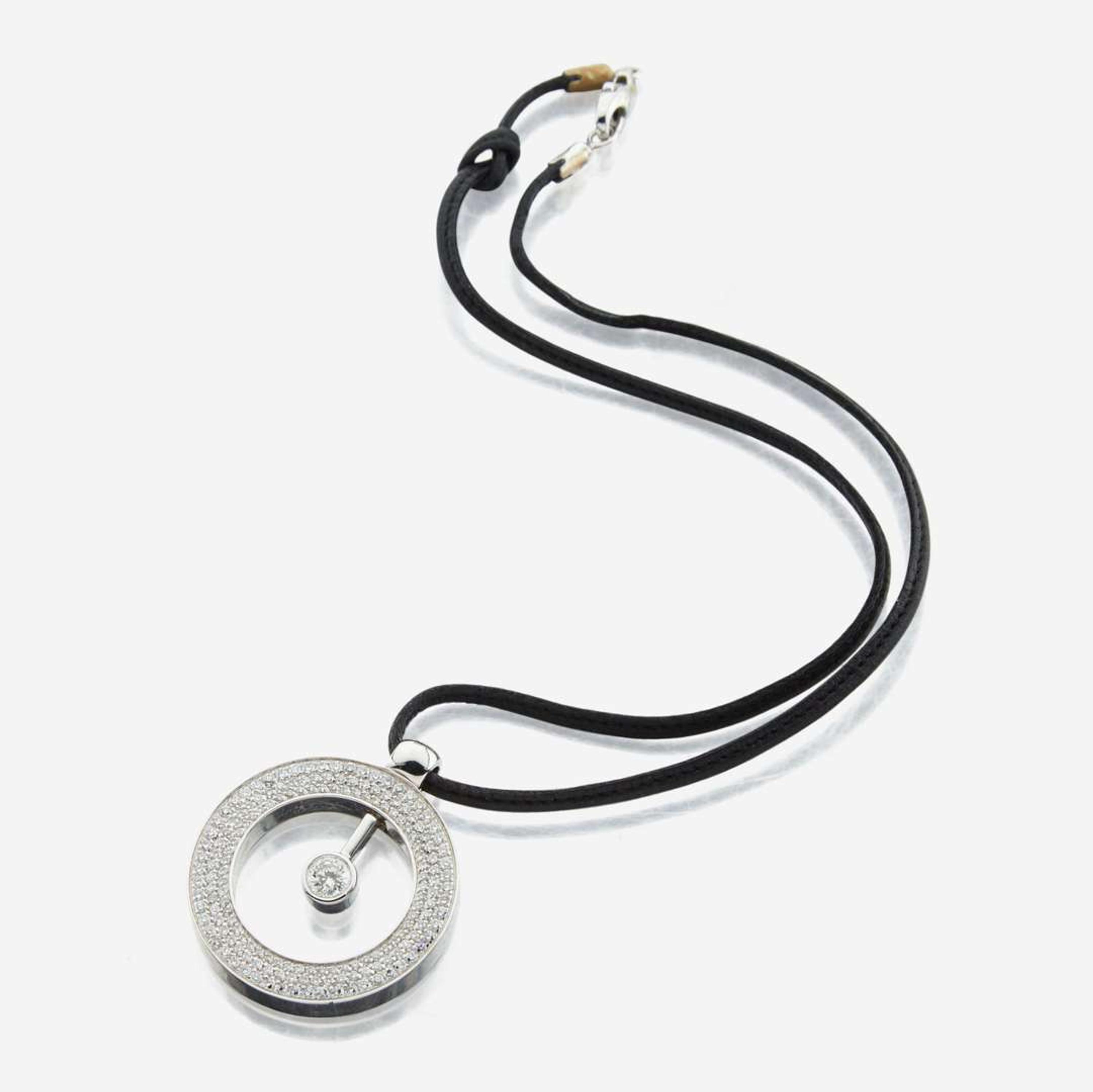 A diamond and white gold necklace Roberto Coin
