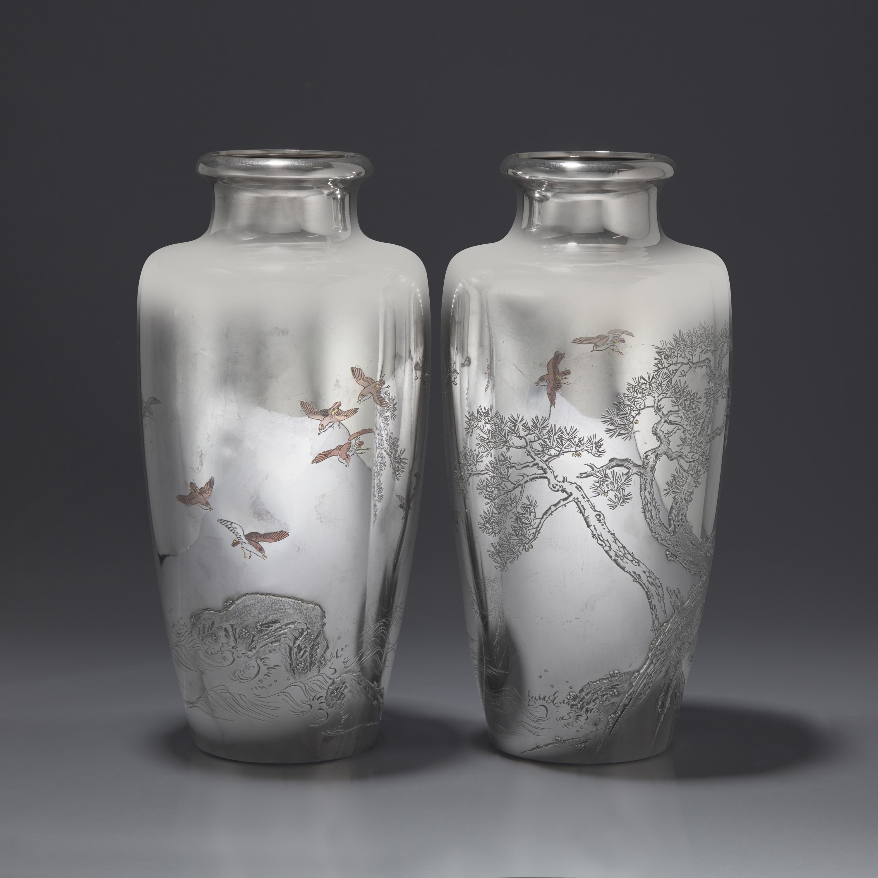 A Pair of Japanese Engraved Silver Vases, Miyamoto, Meiji/Taisho Period — 日本明治/大正時代 刻松鷹圖銀瓶一對