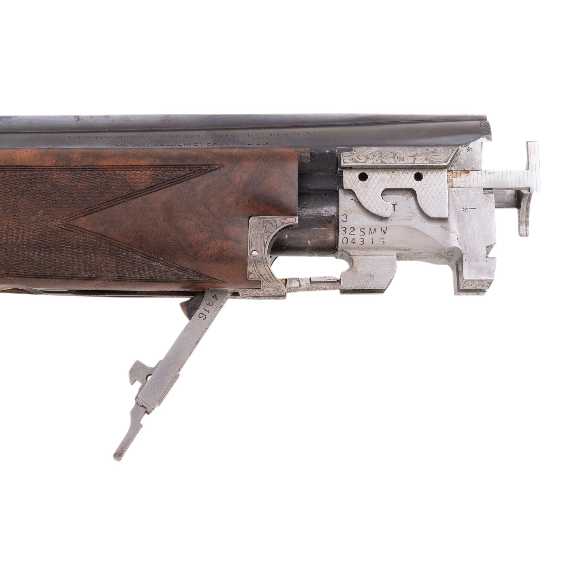 *Browning B25 Diana Grade Superposed 12 Gauge Shotgun in Travel Case - Consecutively Serial Numbered to the Previous Lot