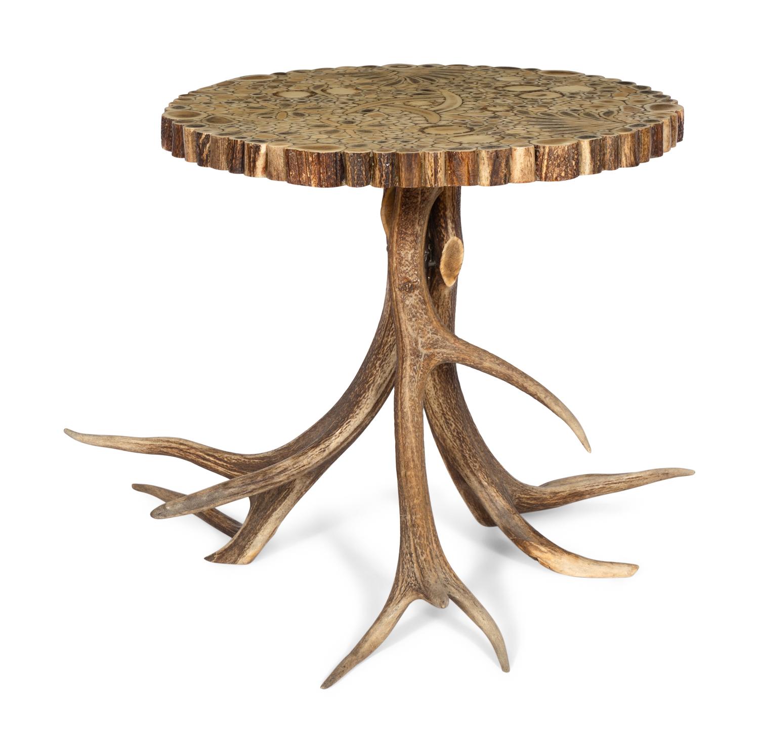 An Elk Antler Pedestal Side Table with Inlaid Antler Veneer Top
