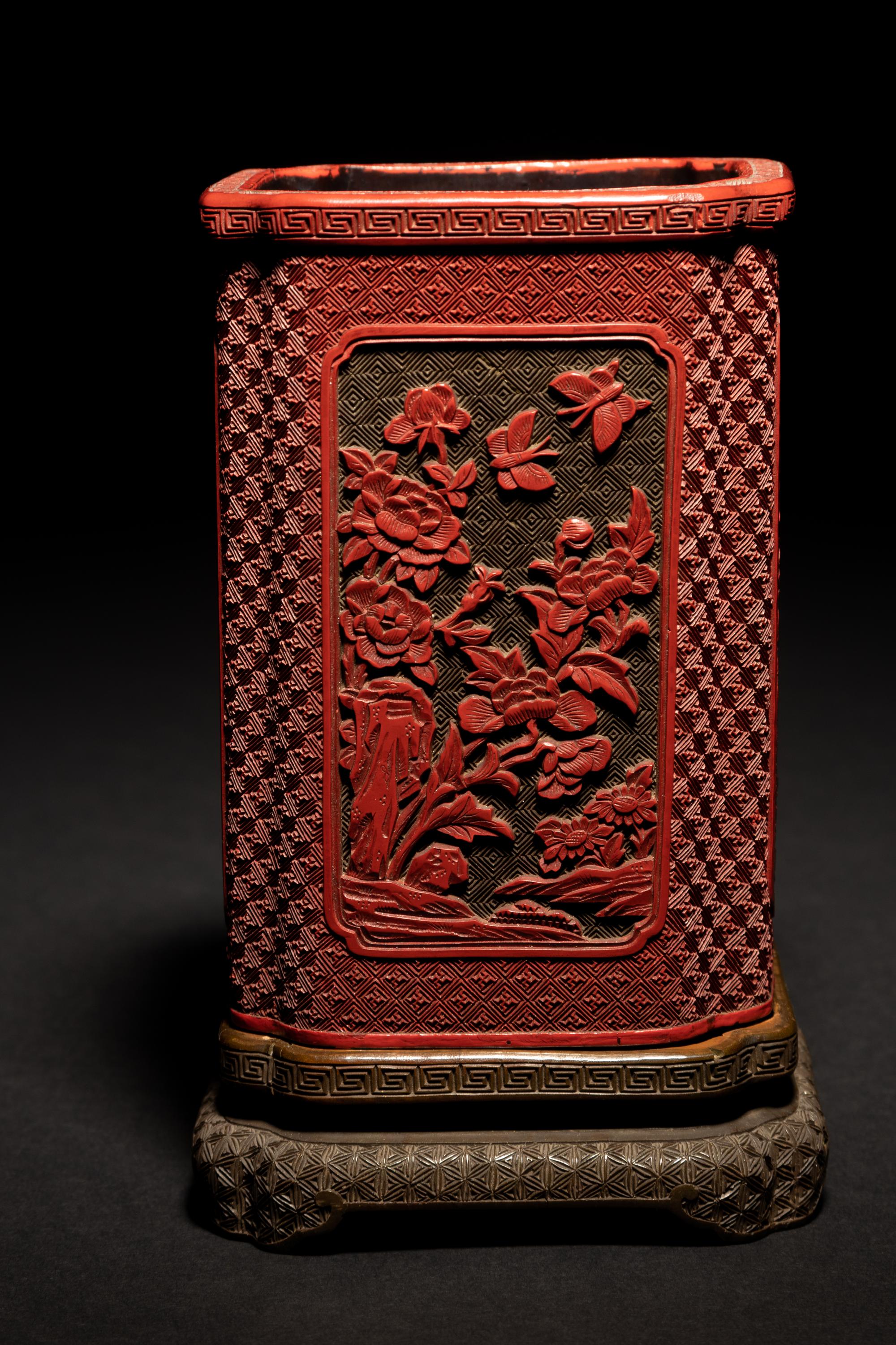A Cinnabar Lacquer Brush Pot and Stand