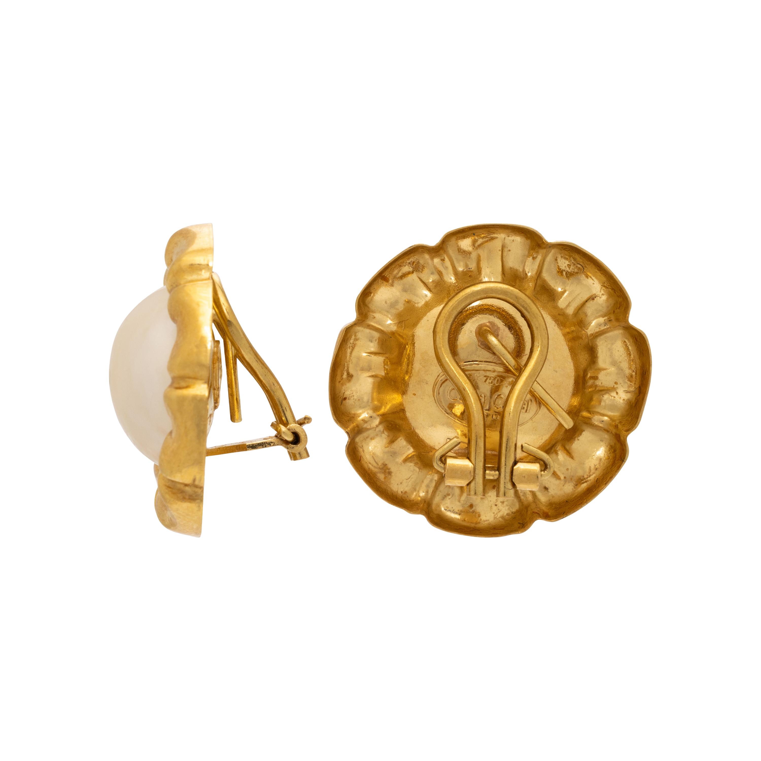 Carla Coral, Yellow Gold and Mabé Pearl Earrings
