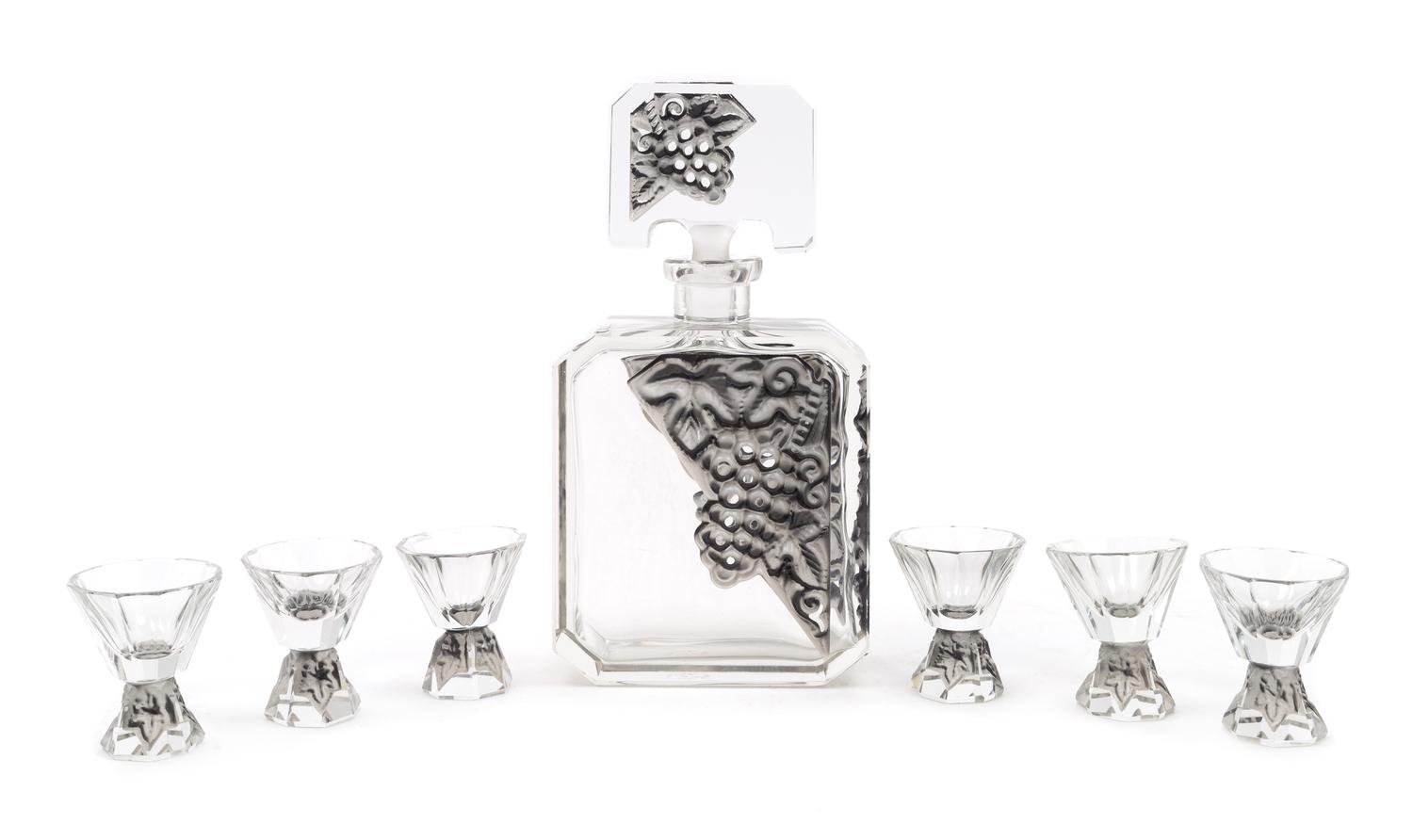 Art Deco, FIRST HALF 20TH CENTURY, a decanter and 6 glasses