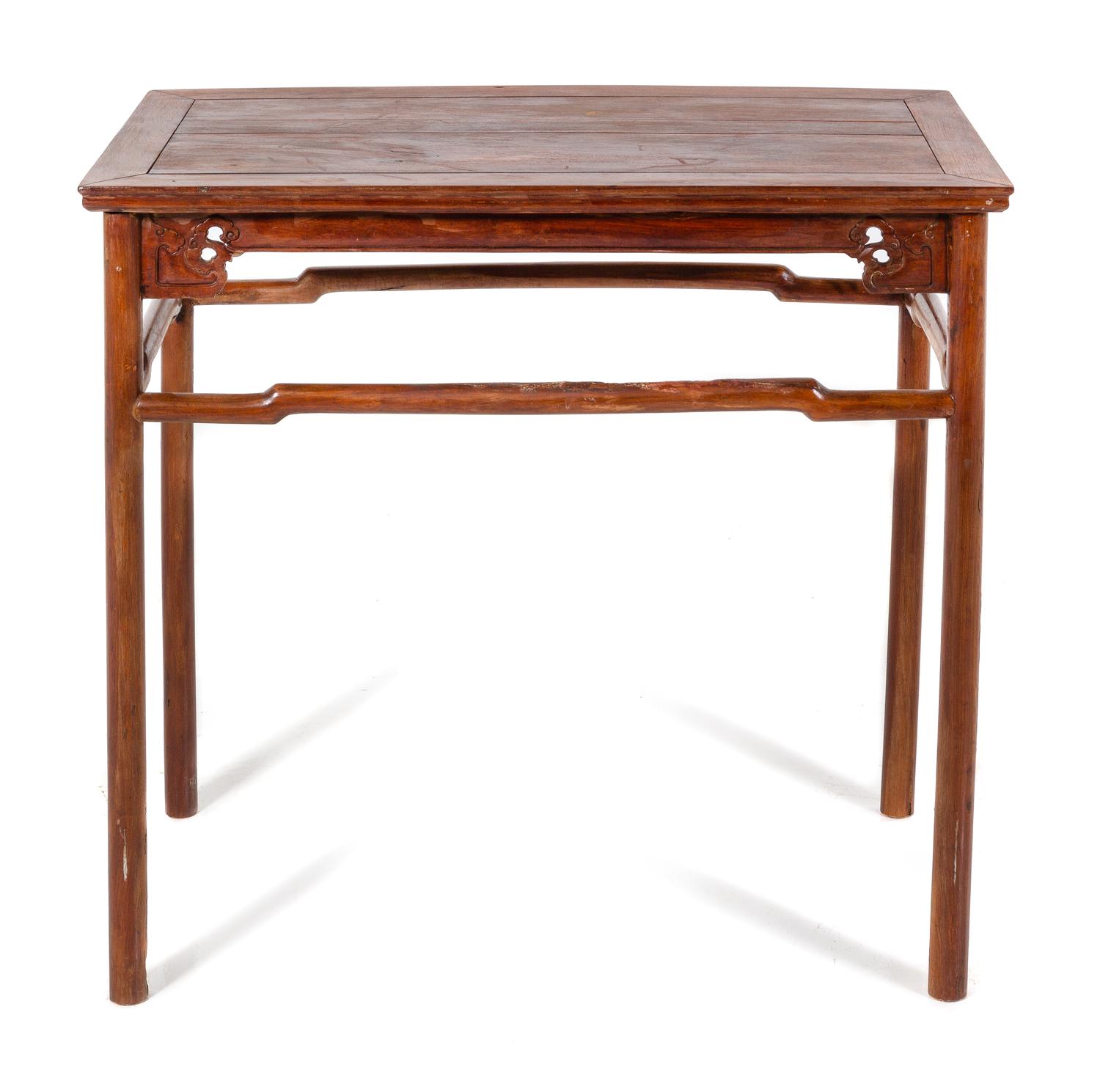 A Huali Table Height 30 1/2 x 34 3/4 x depth 19 1/2 inches. — QING DYNASTY (1644-1912)