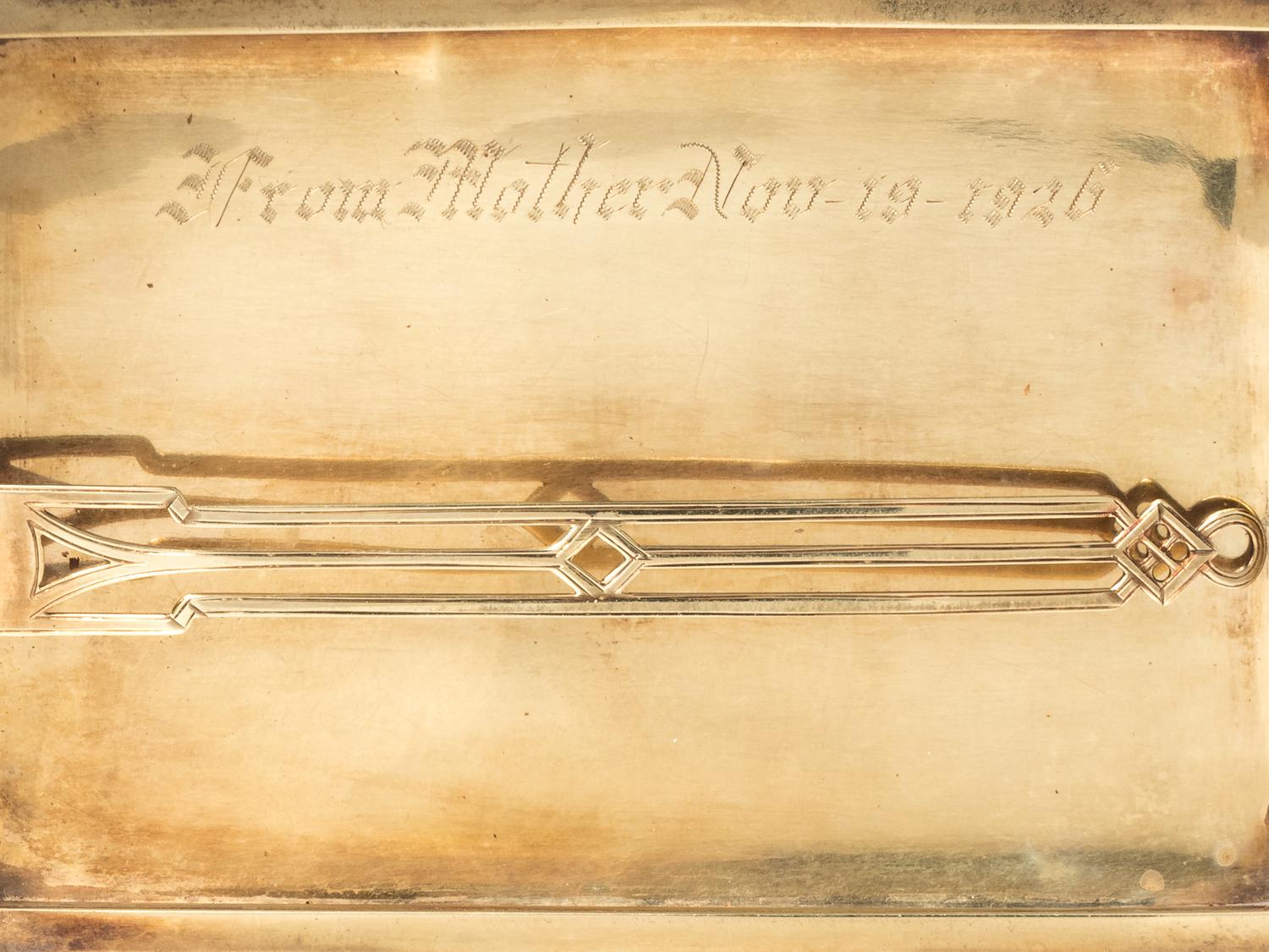 YELLOW GOLD AND PLATINUM CIGARETTE CASE