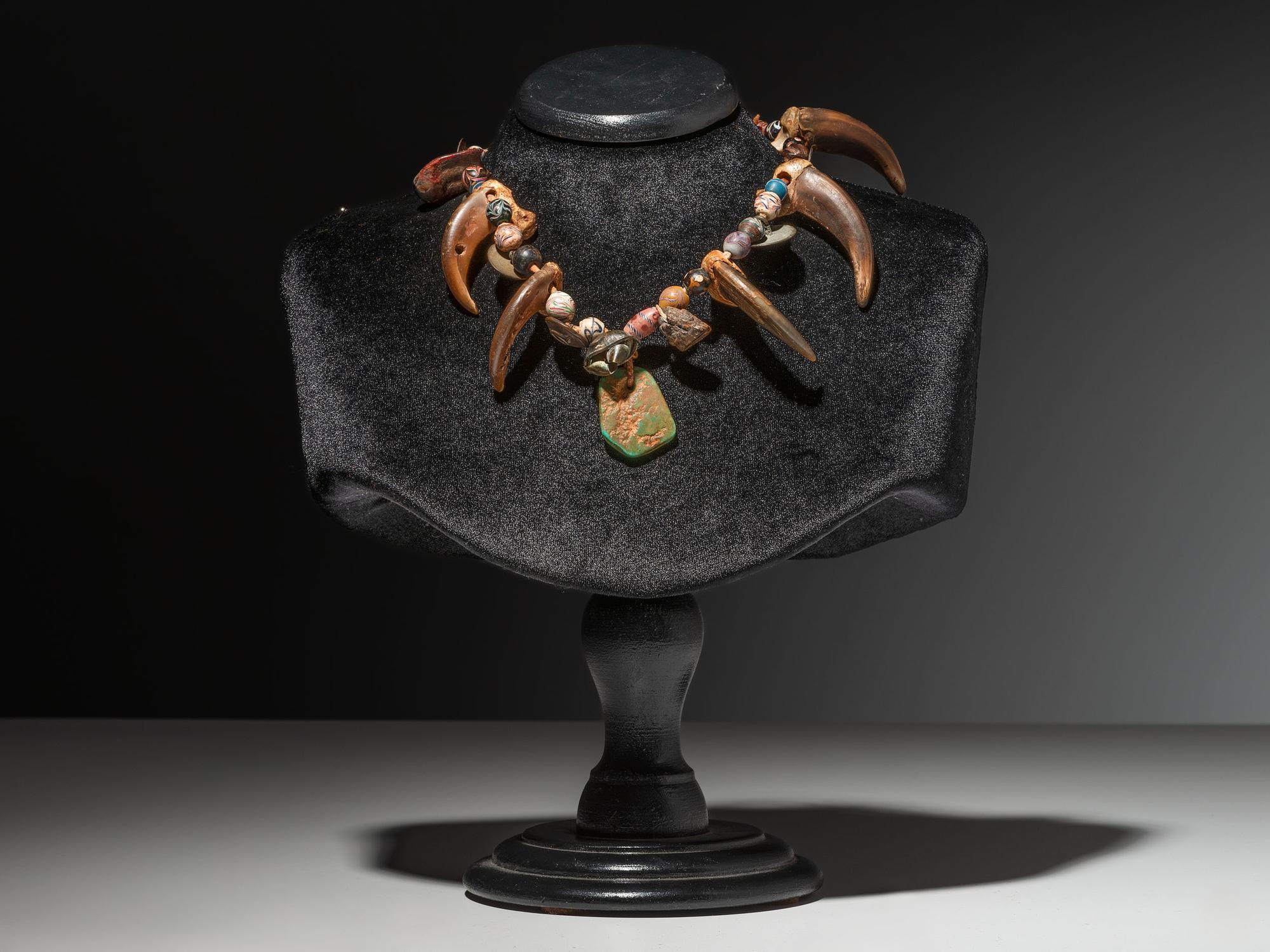Plains Bear Claw Necklace, with Trade Beads