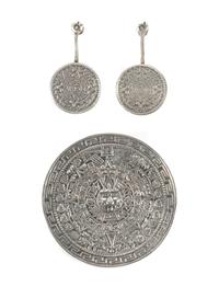 Mexican Silver Brooch and Earrings Diameter 2 1/8 inches