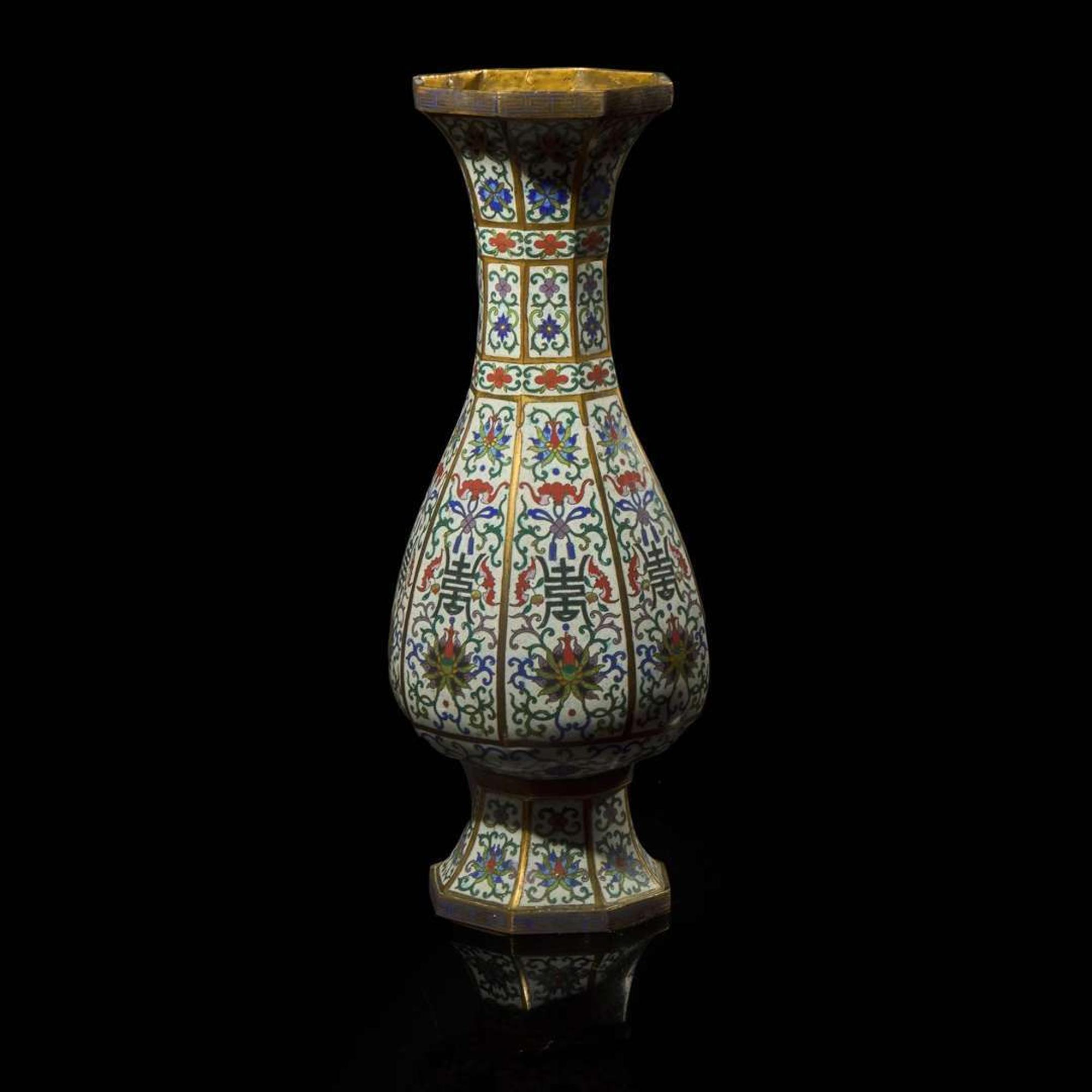 An unusual Chinese cloisonné white-ground octagonal altar vase 景泰藍白地八方瓶 18th/19th century ???????