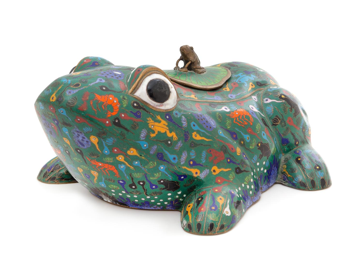 A Chinese Cloisonne Enamel Frog-Form Covered Vessel