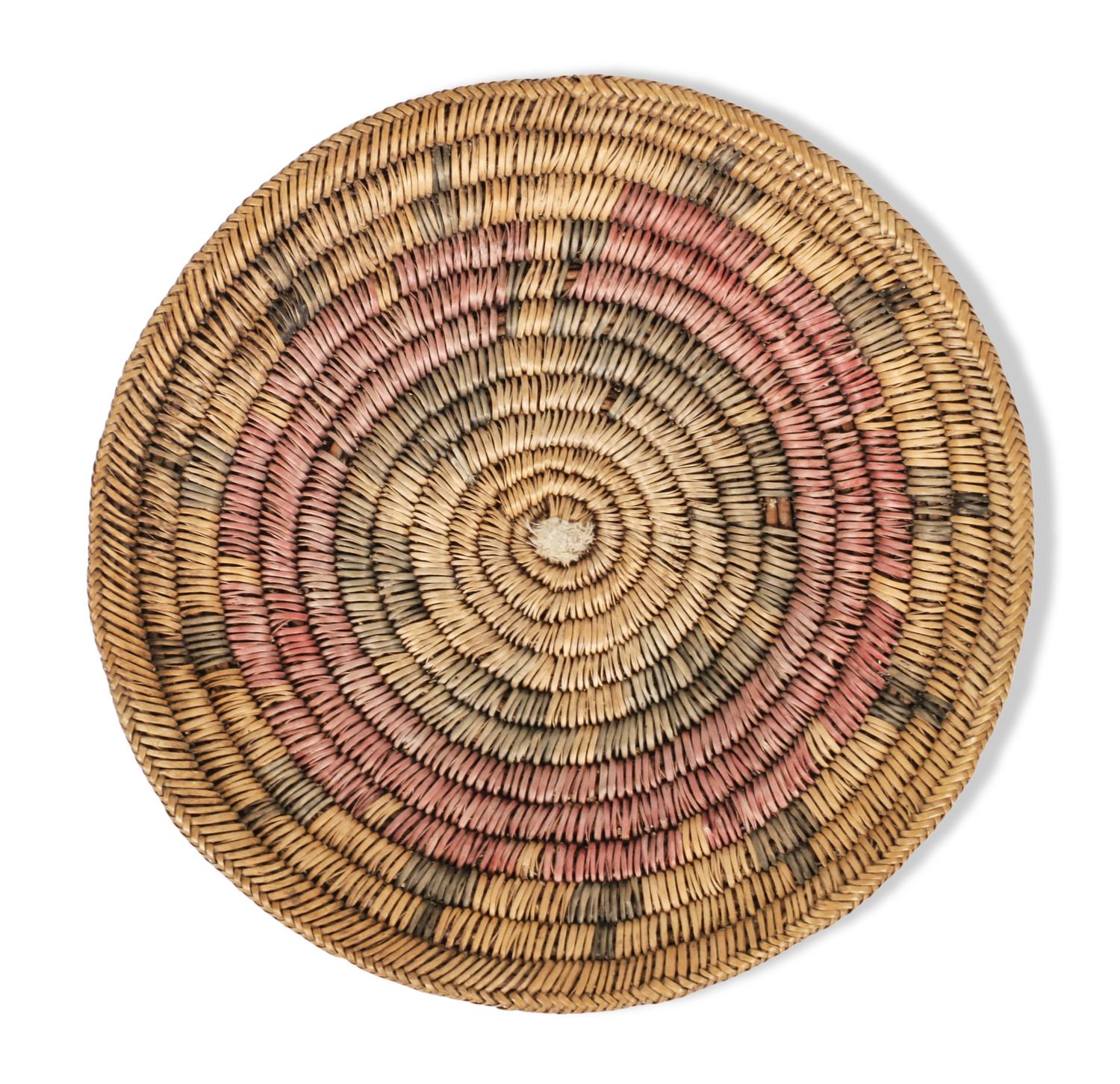 A Jicarilla Apache Wedding Basket Diameter 14 1/4 inches. — EARLY 20TH CENTURY
