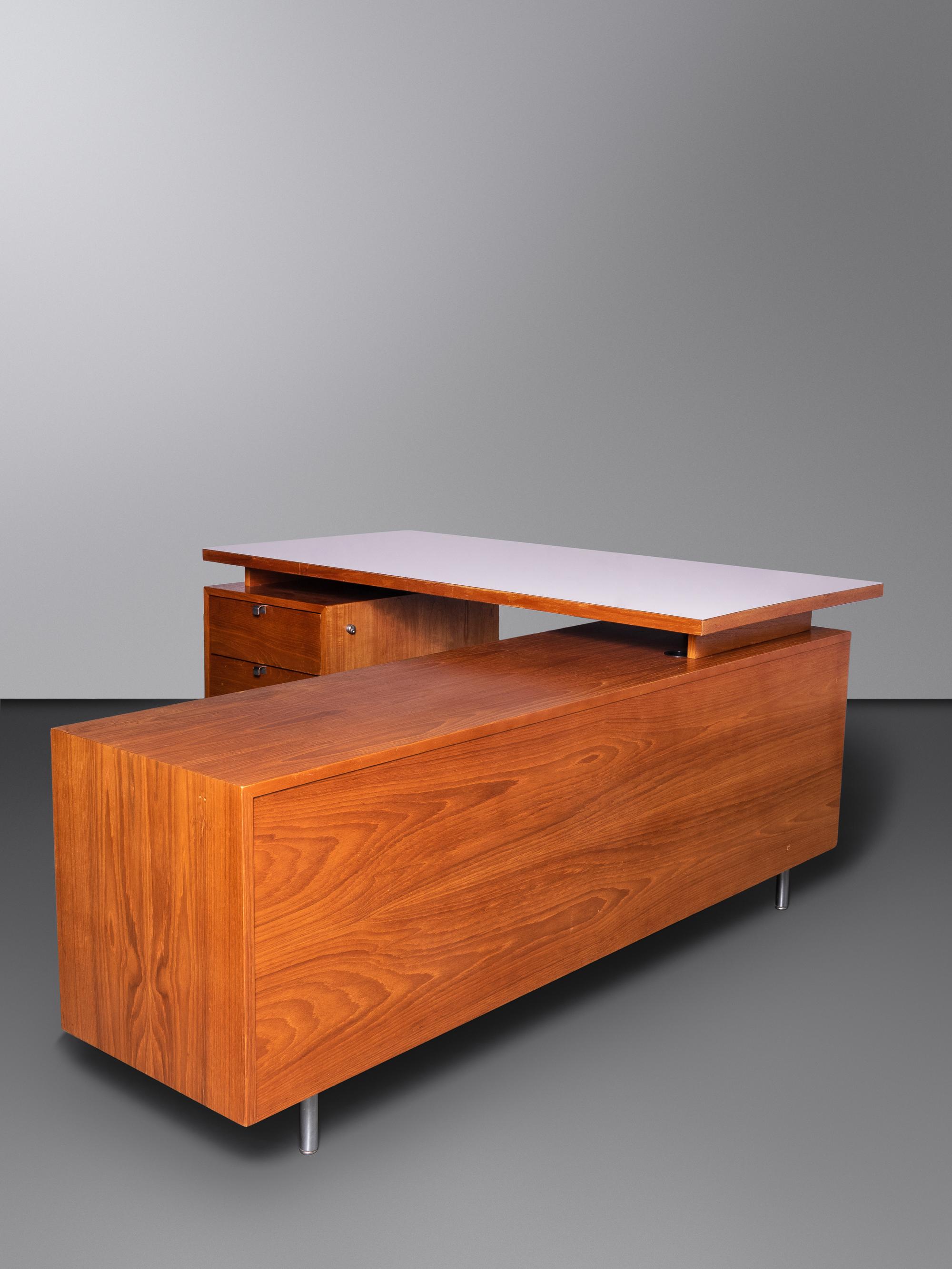 Executive Office Desk and Return Herman Miller, USA