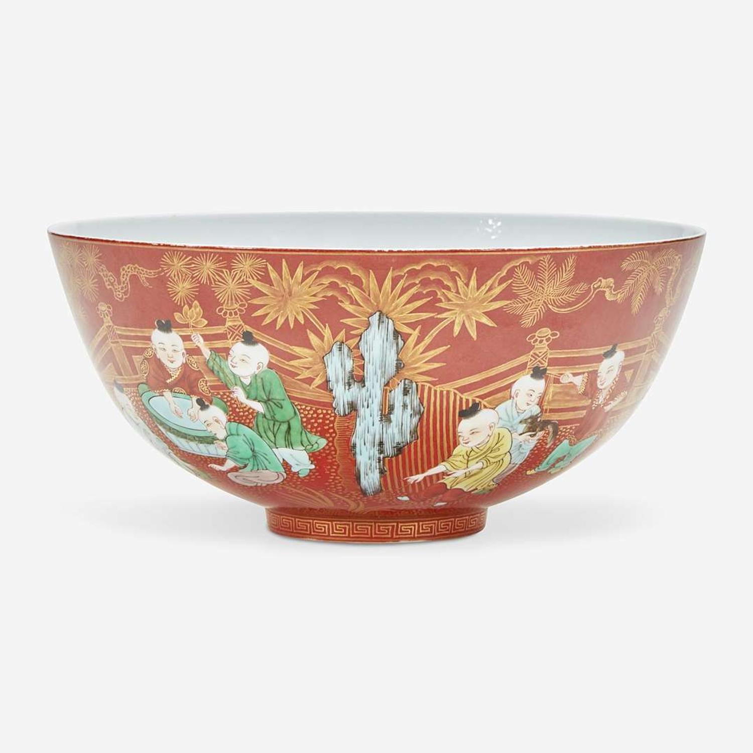 A Chinese famille verte coral-ground porcelain "Boys" bowl 五彩珊瑚地“童子”碗