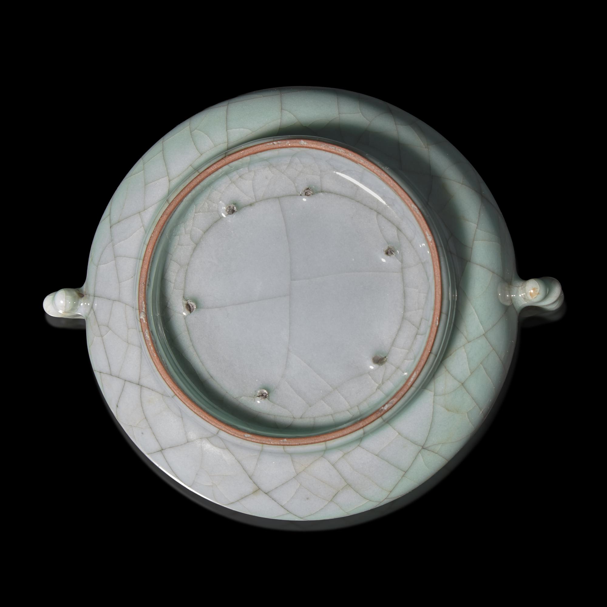 A Chinese Guan- Style Censer — 仿官窯雙魚耳爐