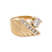 YELLOW GOLD AND DIAMOND RING