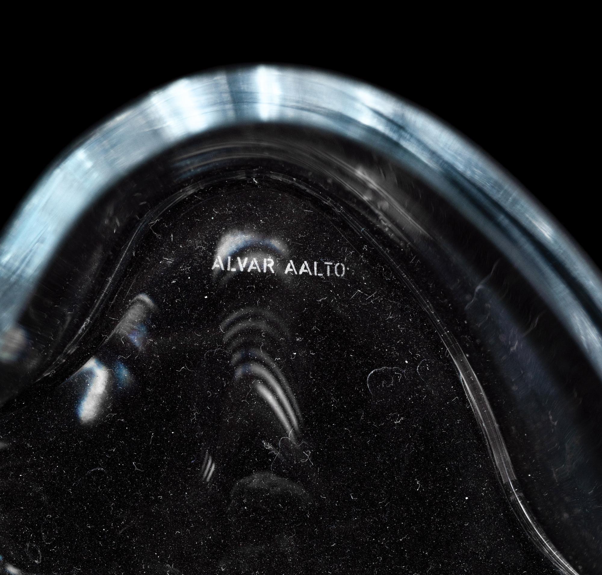 Savoy Vase, together with two Tapio Wirkkala vases