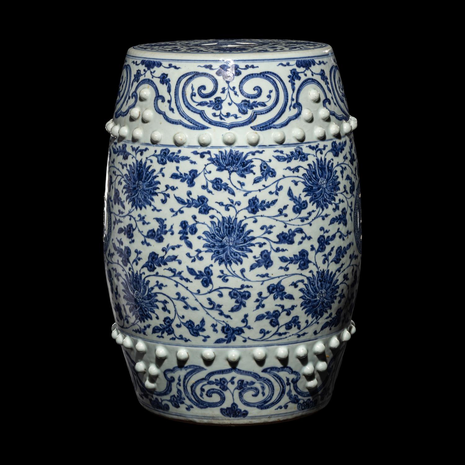 A Chinese Blue and White Porcelain Garden Stool 青花纏枝蓮紋瓷墩