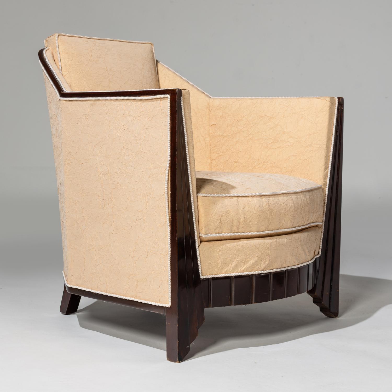 Pair of Art Deco lounge chairs M.I.M., 1924
