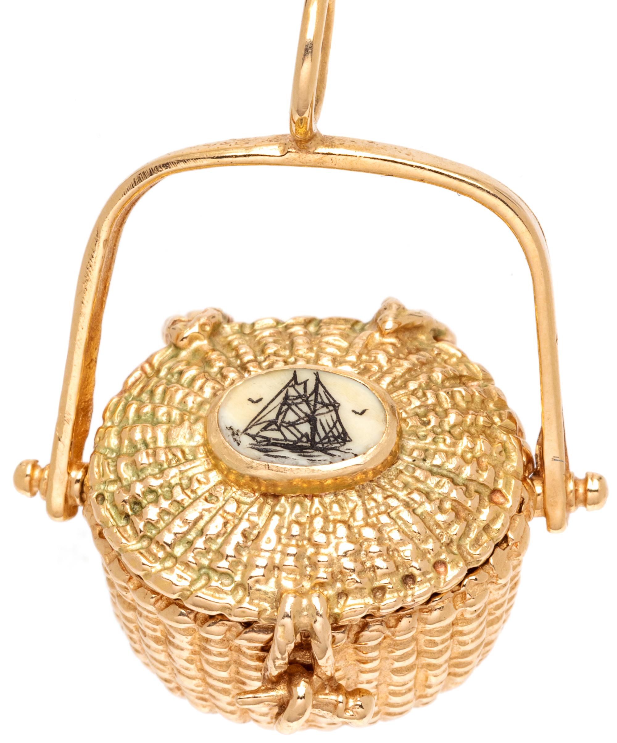 A 14 Karat Yellow Gold Nantucket Basket Charm,