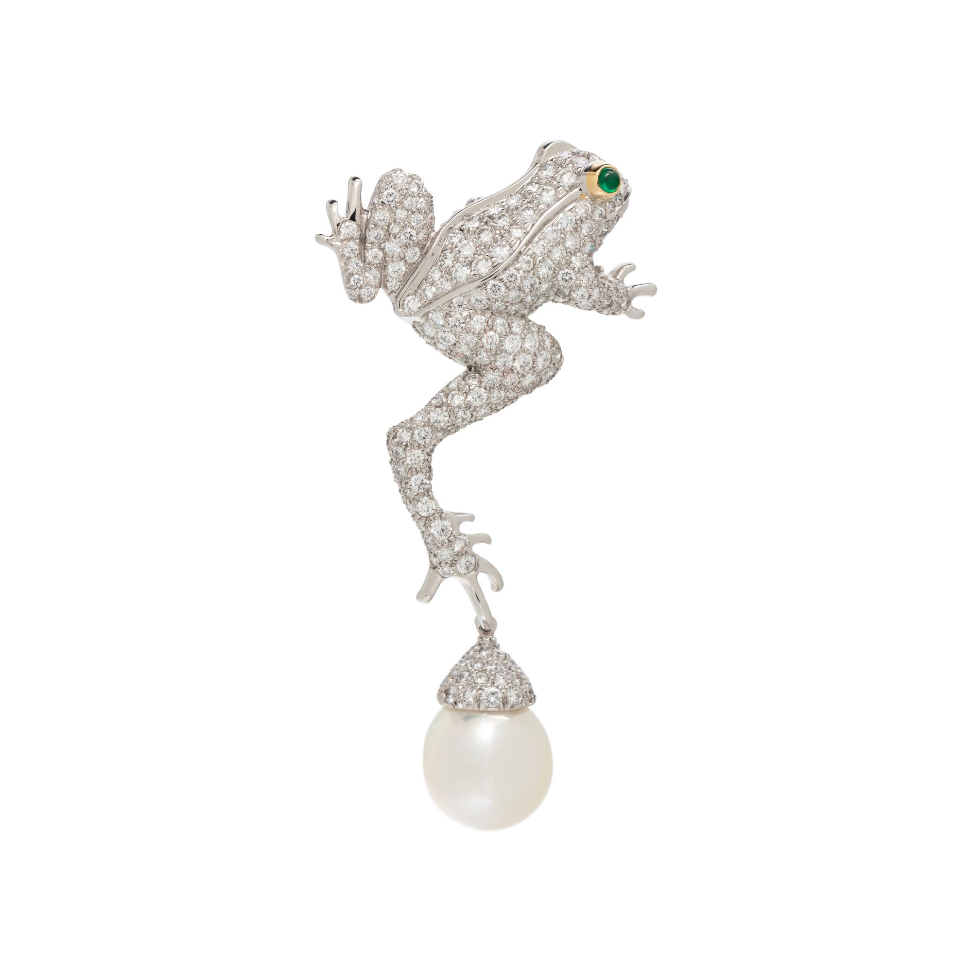 TIFFANY & CO., SOUTH SEA CULTURED PEARL AND DIAMOND 'LEAPING FROG' BROOCH