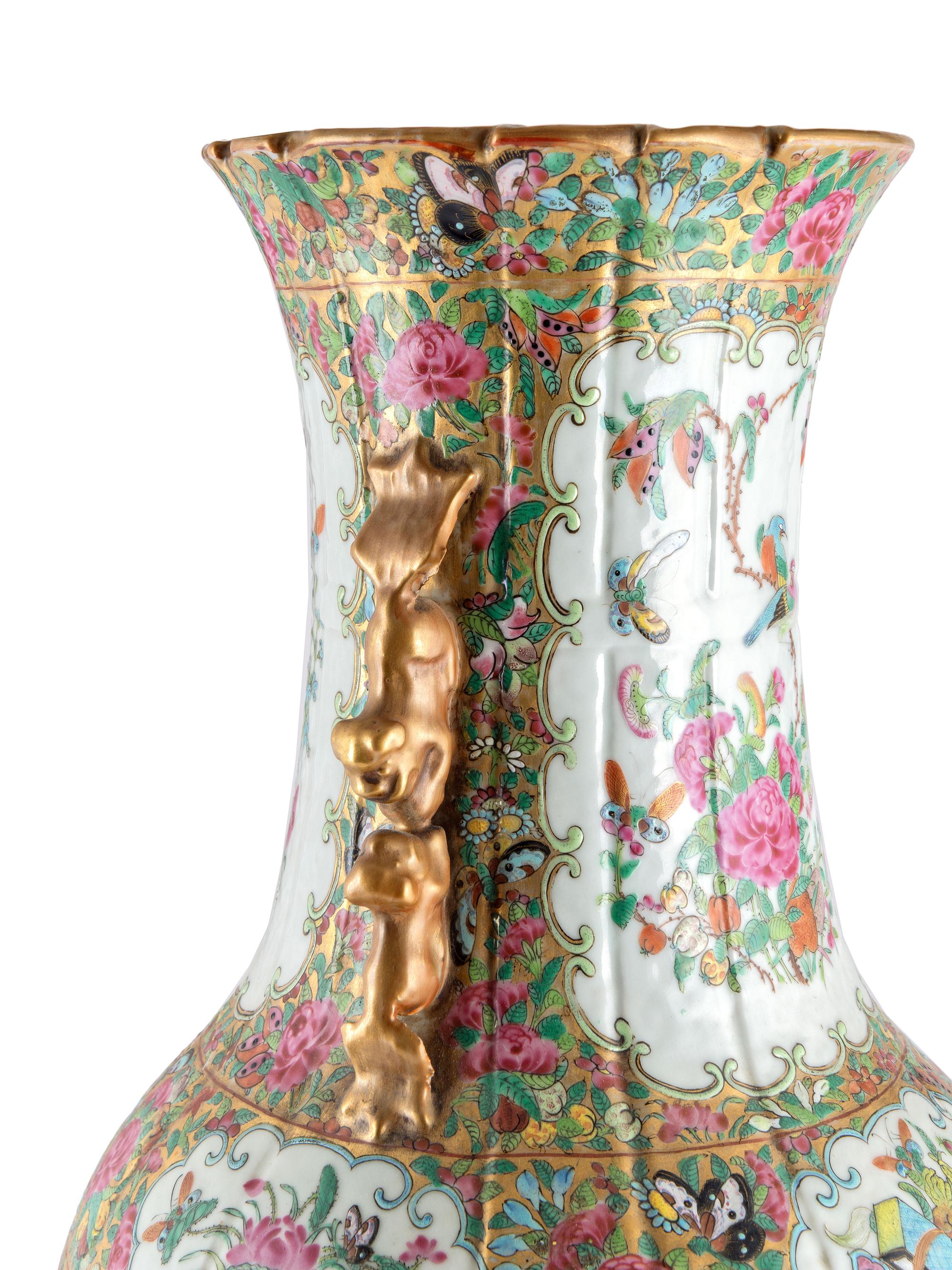 A Chinese Export Rose Canton Porcelain Vase