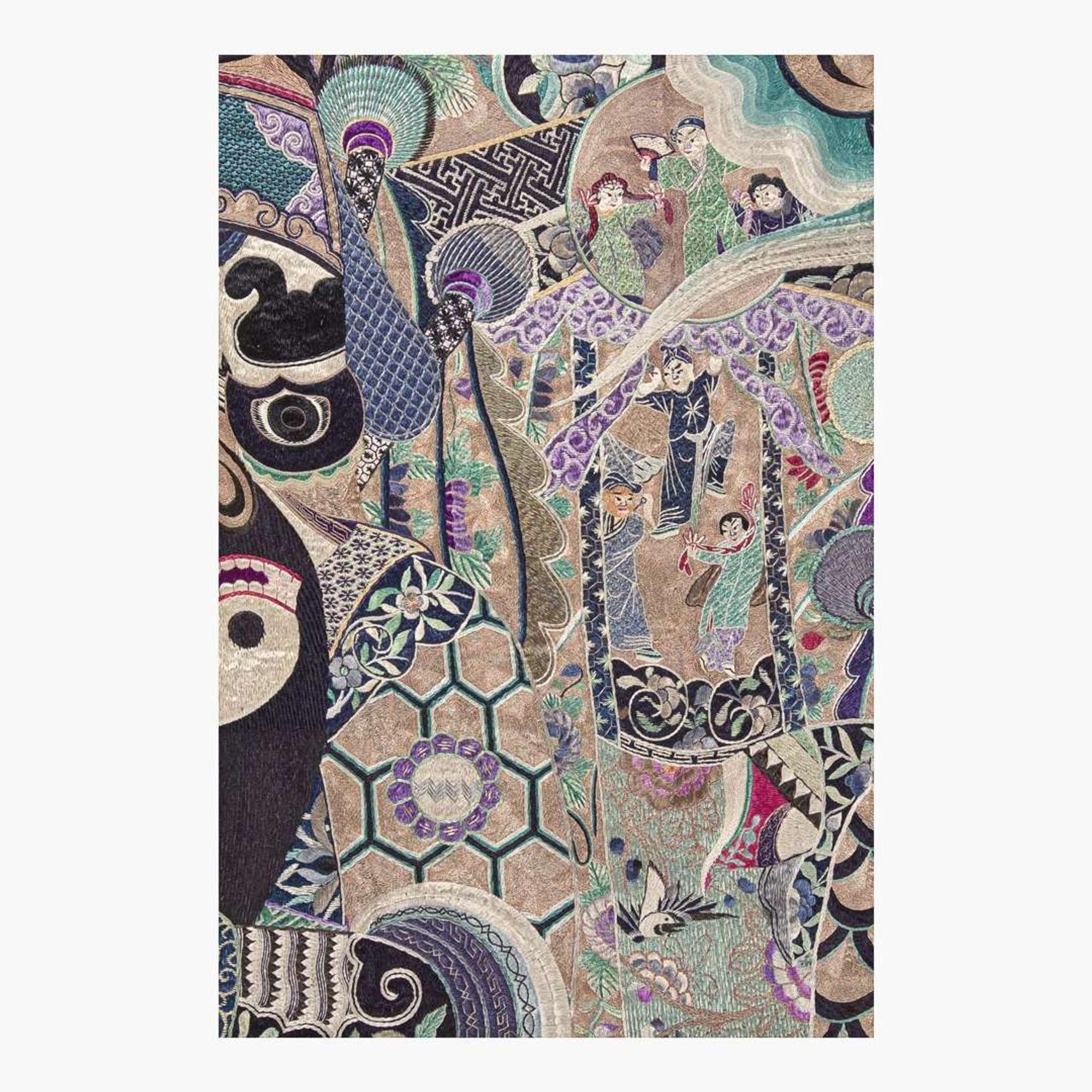 A very large and unusual Chinese silk-embroidered tapestry 巨幅京剧人物挂毯 Late Qing dynasty ??
