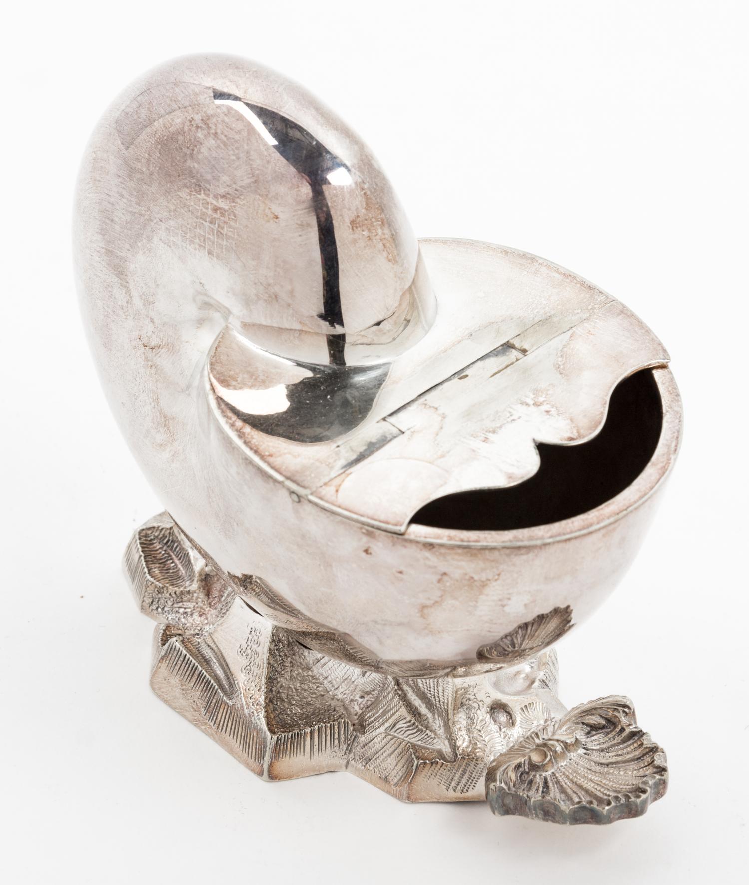 An English Silver-plate Spoon Warmer, William Hutton & Sons, 19TH/20TH CENTURY, of nautilus shell form