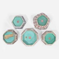 Group of five assorted Chinese porcelain bowls 瓷碗五件 Qing dynasty ?