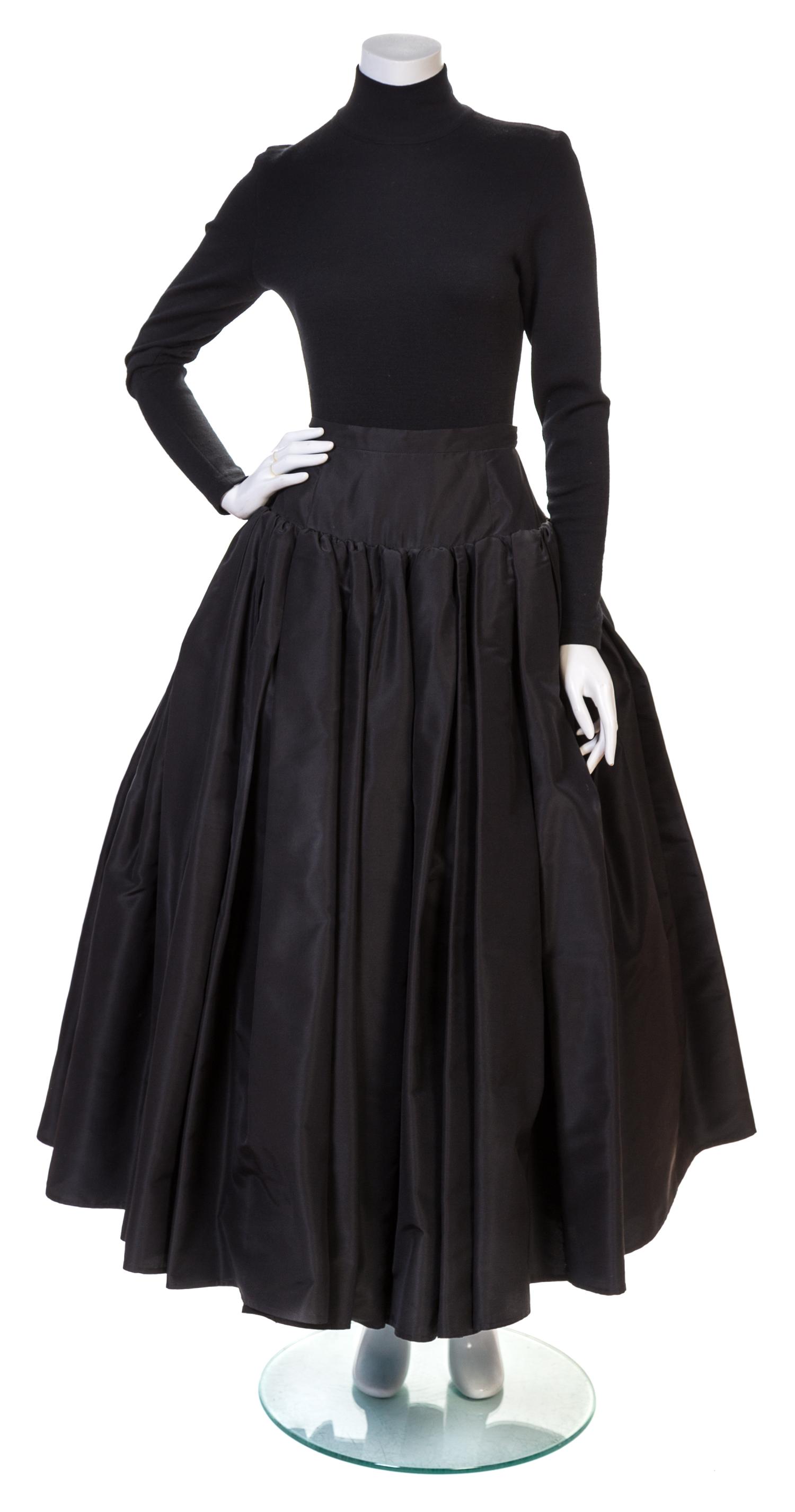 An Isaac Mizrahi Black Silk Skirt Ensemble, Size 6.