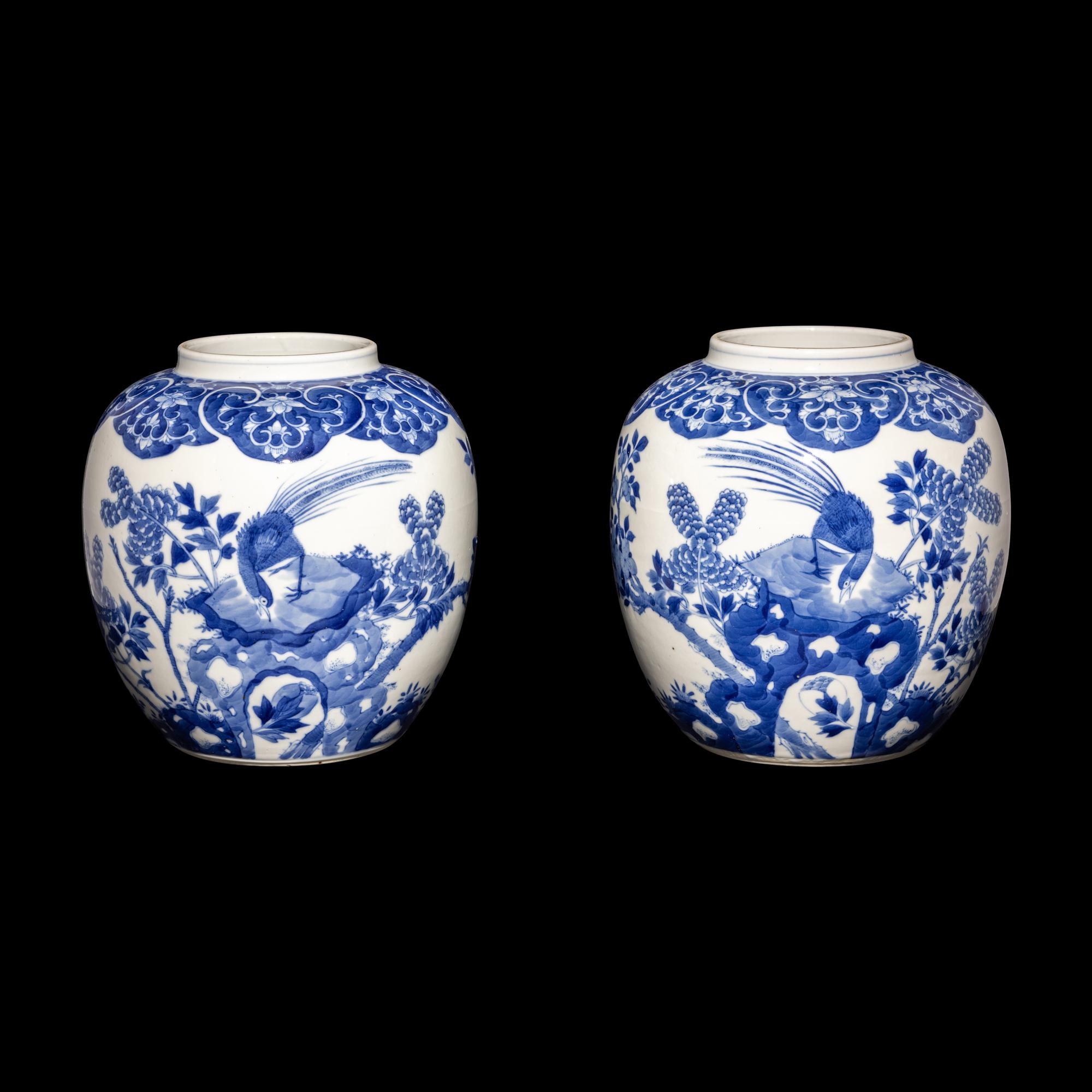 A Pair of Chinese Blue and White Porcelain 'Peonies and Pheasant' Ginger Jars, Guangxu Period 清光緒 青花牡丹錦鷄圖蓋罐一對