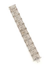 WHITE GOLD AND DIAMOND FANCY LINK BRACELET