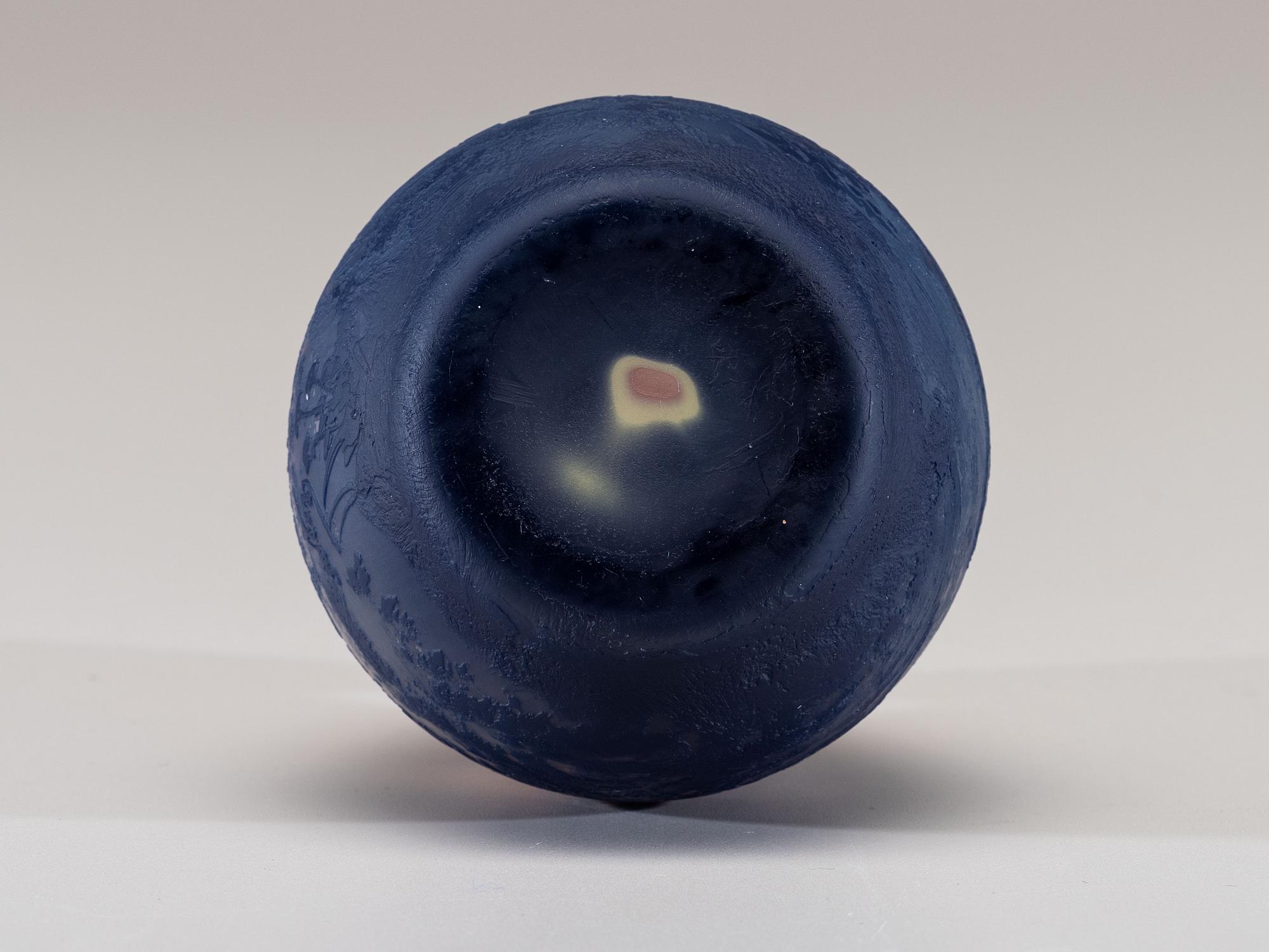 Scenic Vase