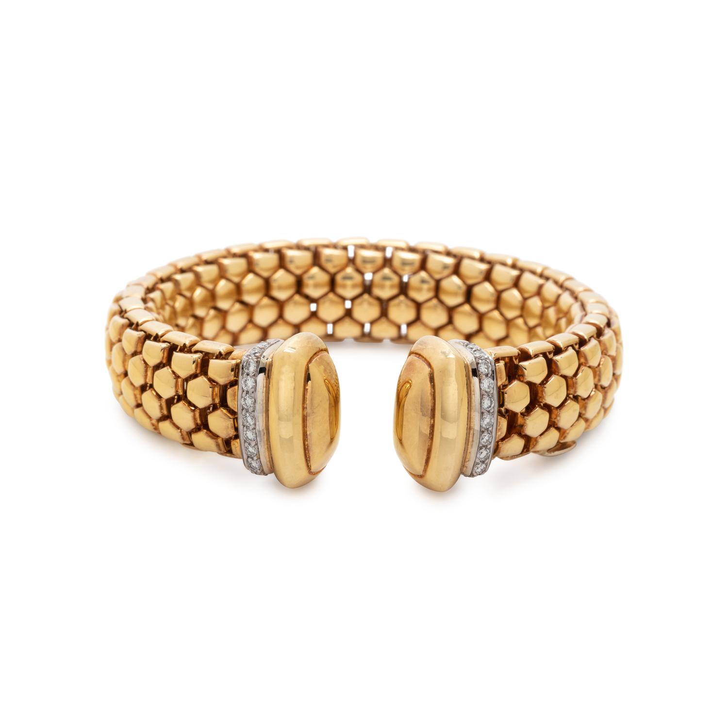 FOPE, BICOLOR GOLD AND DIAMOND CUFF BRACELET