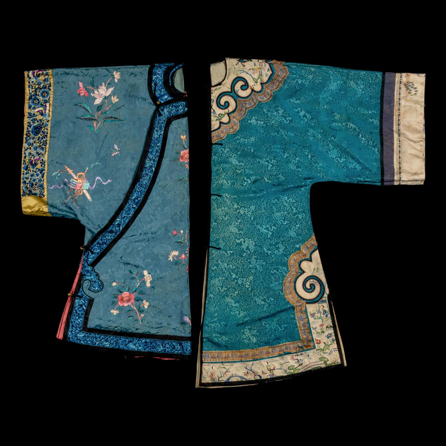 Two Chinese Embroidered Silk Lady's Robes, 19th Century 清晚期 藍地織錦綉花女上衣兩件