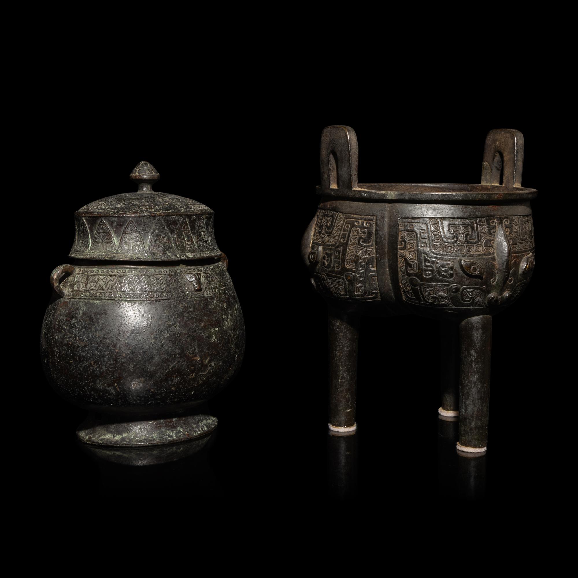 Two Chinese Archaistic Bronze Vessels, 19th Century — 清晚期 仿古銅器兩件
