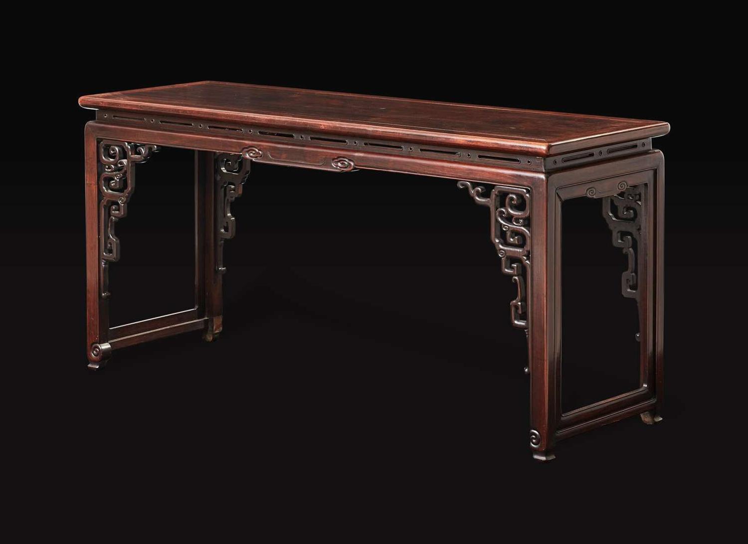 An unusual Chinese carved hongmu qin table, late Qing dynasty 紅木琴桌 晚清