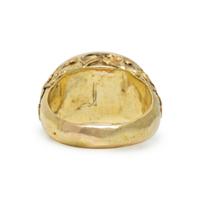 MABÉ PEARL AND YELLOW GOLD RING