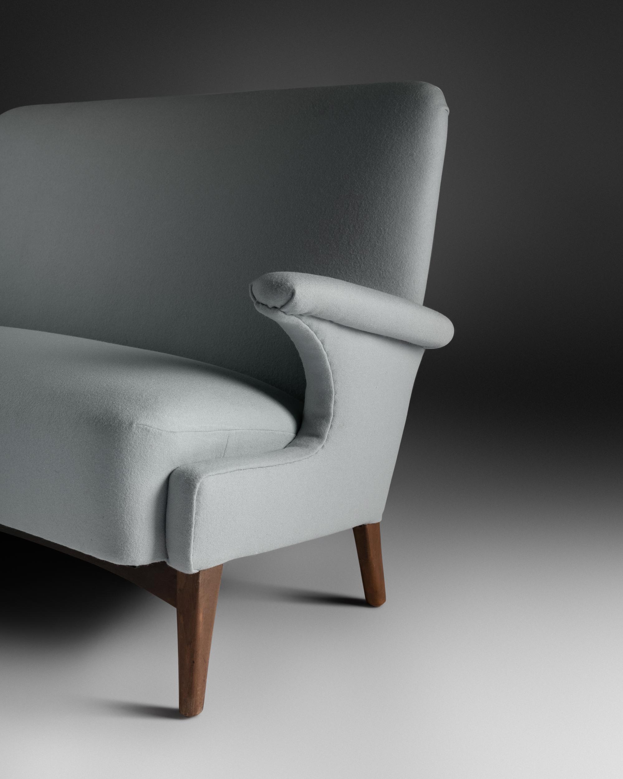 Sofa, Model 5020