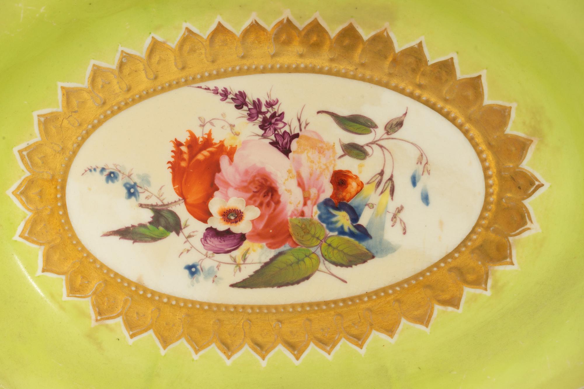 A Pair of English Porcelain Parcel Gilt Lozenge-Shaped Dishes