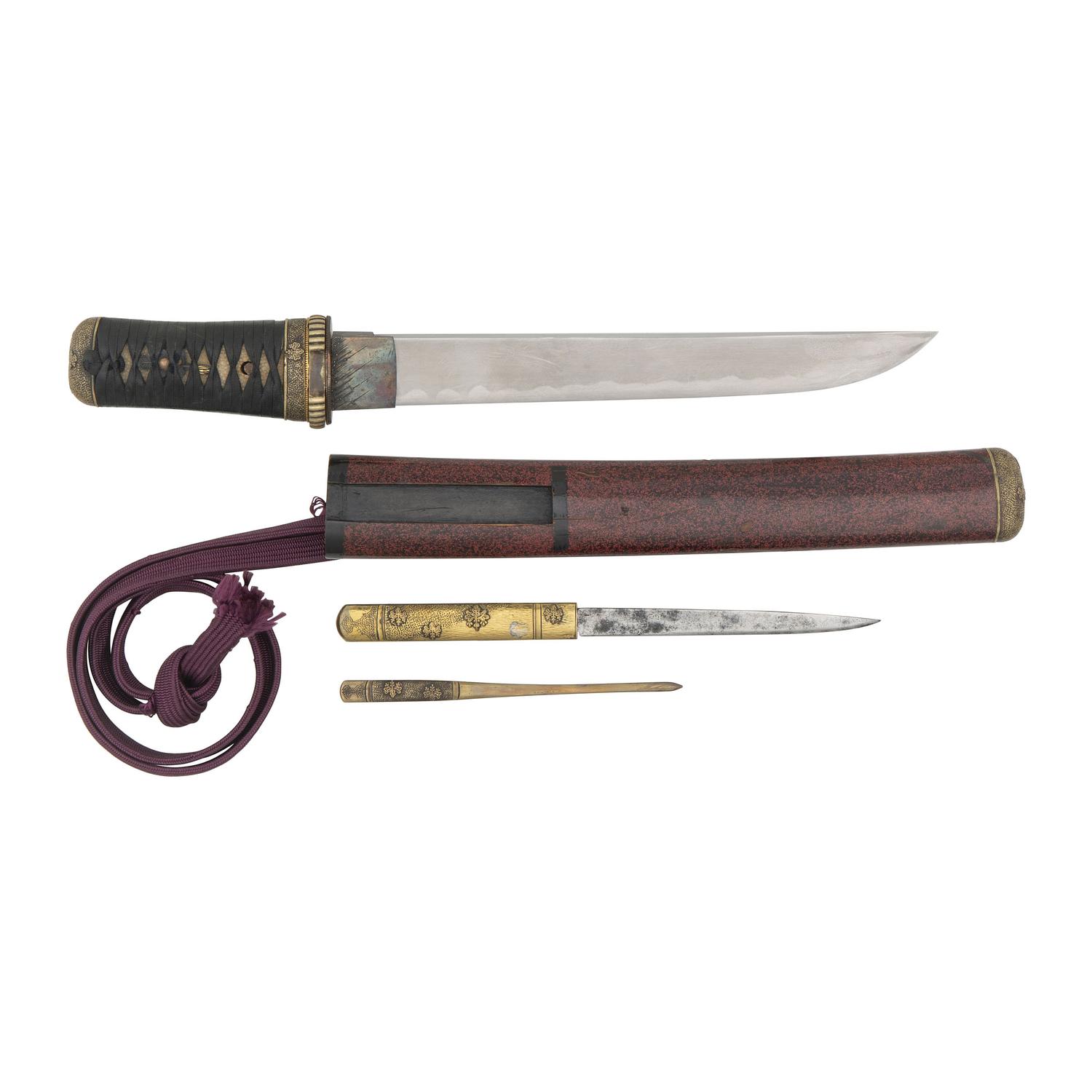 Signed Edo-Period Japanese Tanto with Attractive Mounts, Kogai and Kozuka