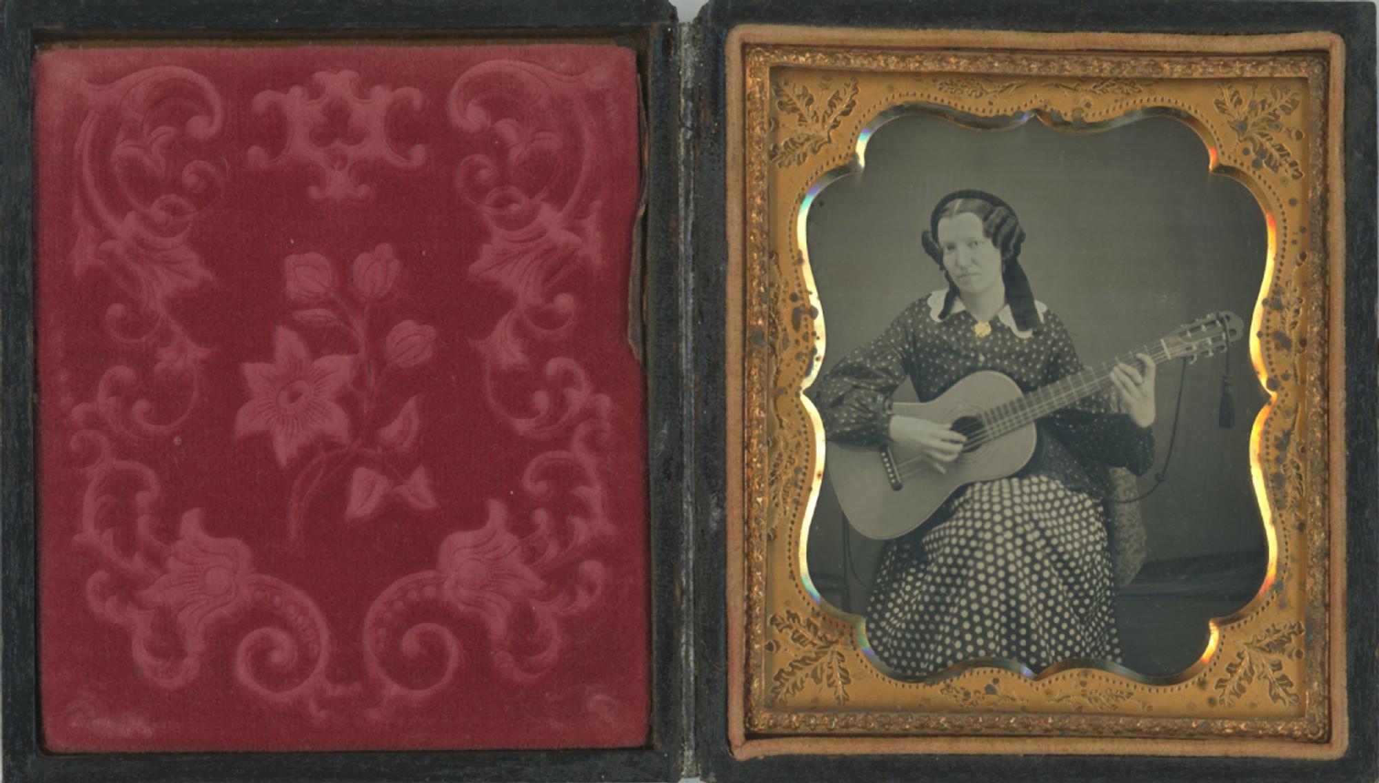 [Daguerreotype] Woman with Guitar