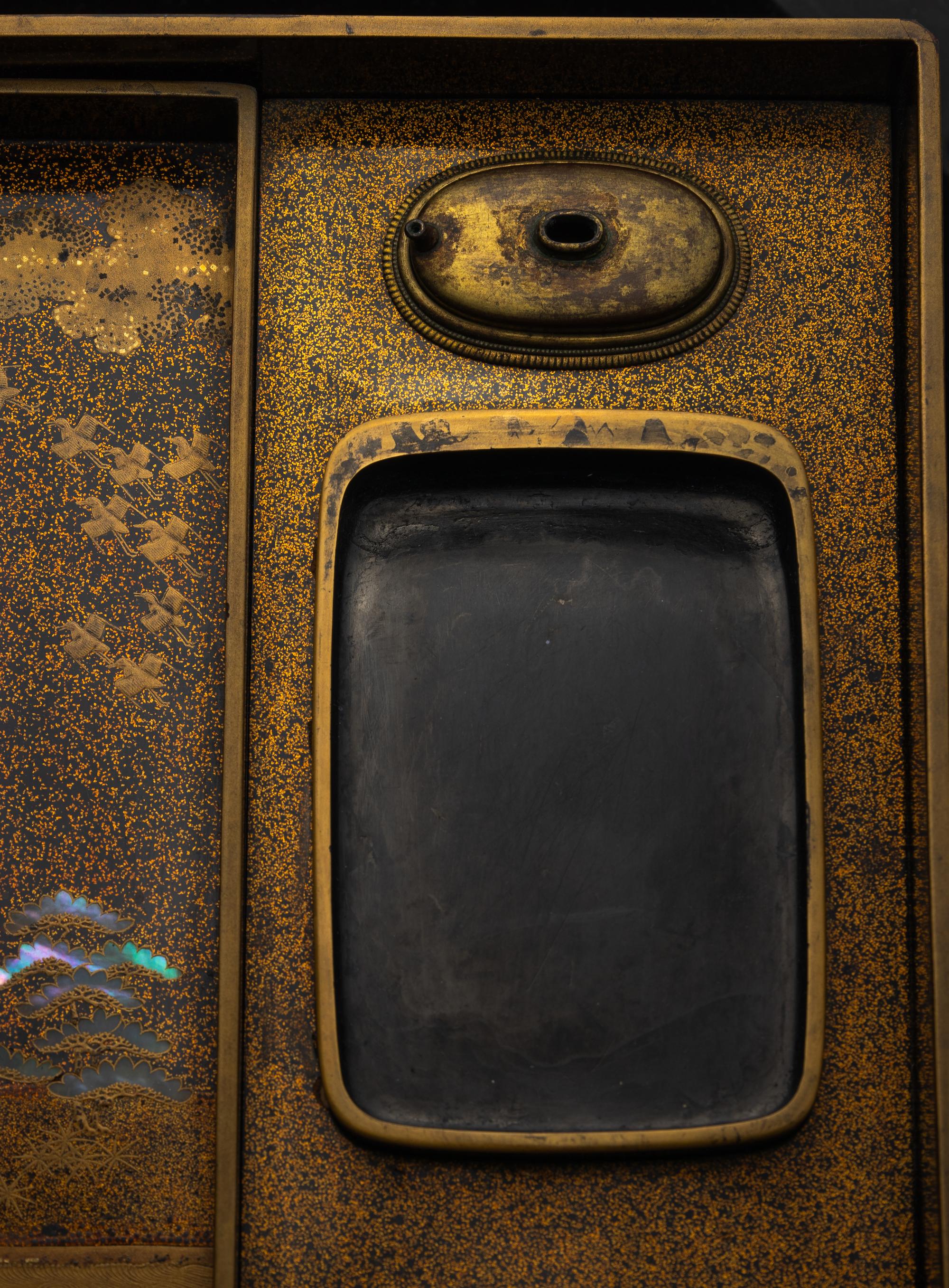 A Japanese Lacquer Writing Box, Suzuribako, Edo Period 日本江戶時代 蒔繪硯箱