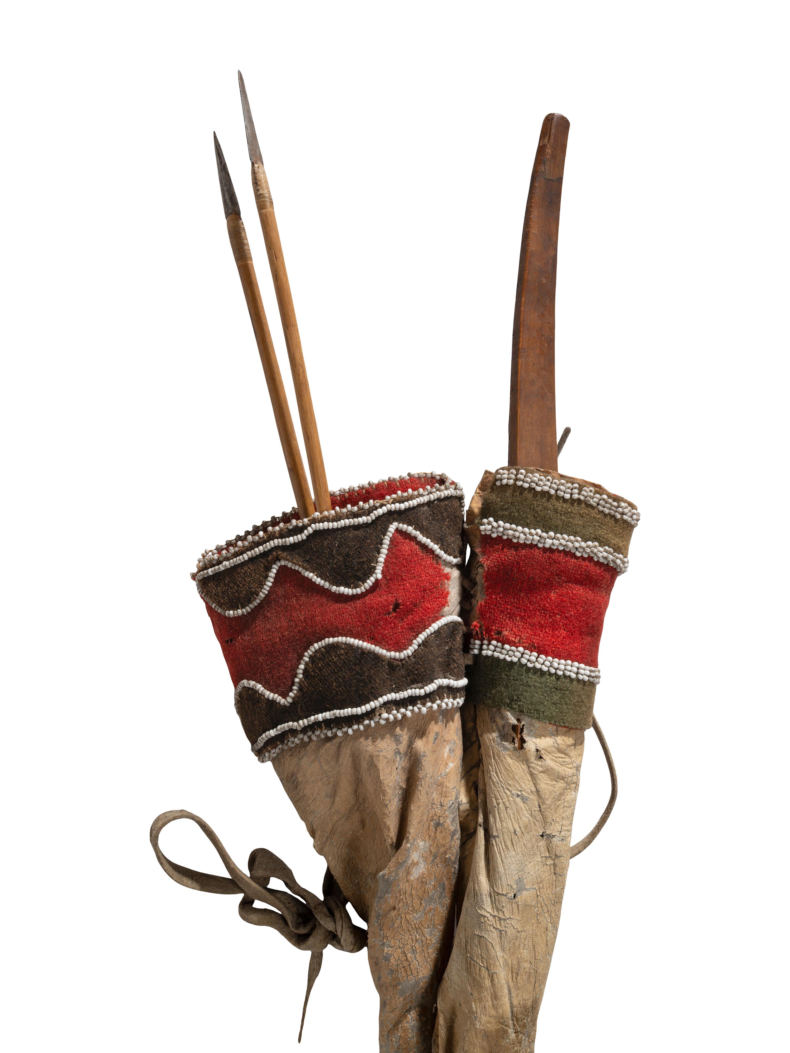 Assiniboine Mountain Lion Bow and Quiver Set